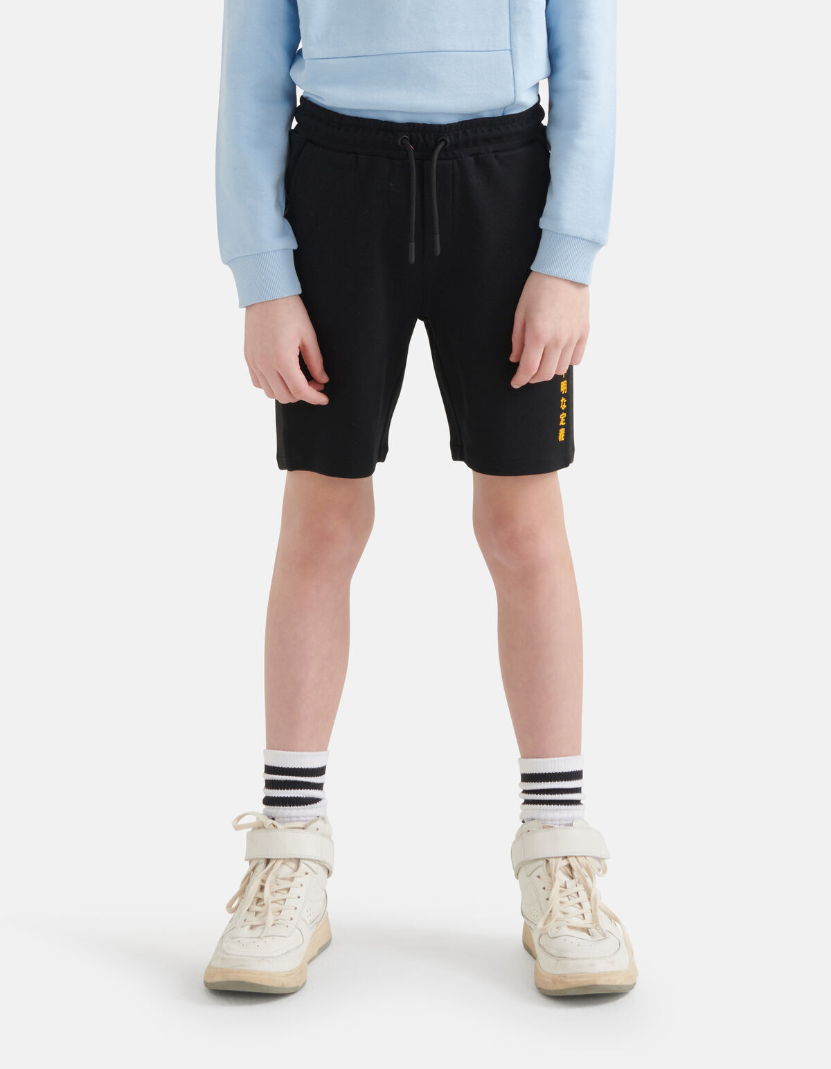 Bedruckte Shorts schwarz SHOEBY BOYS