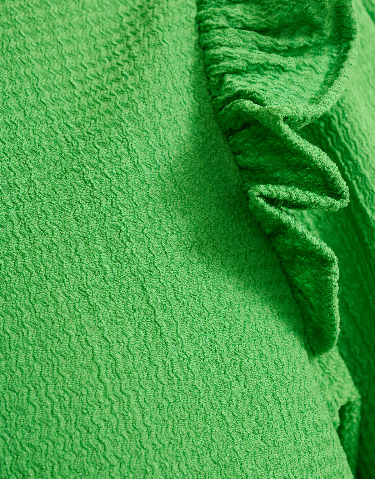 Crinkle Ruffle Top Groen SHOEBY WOMEN