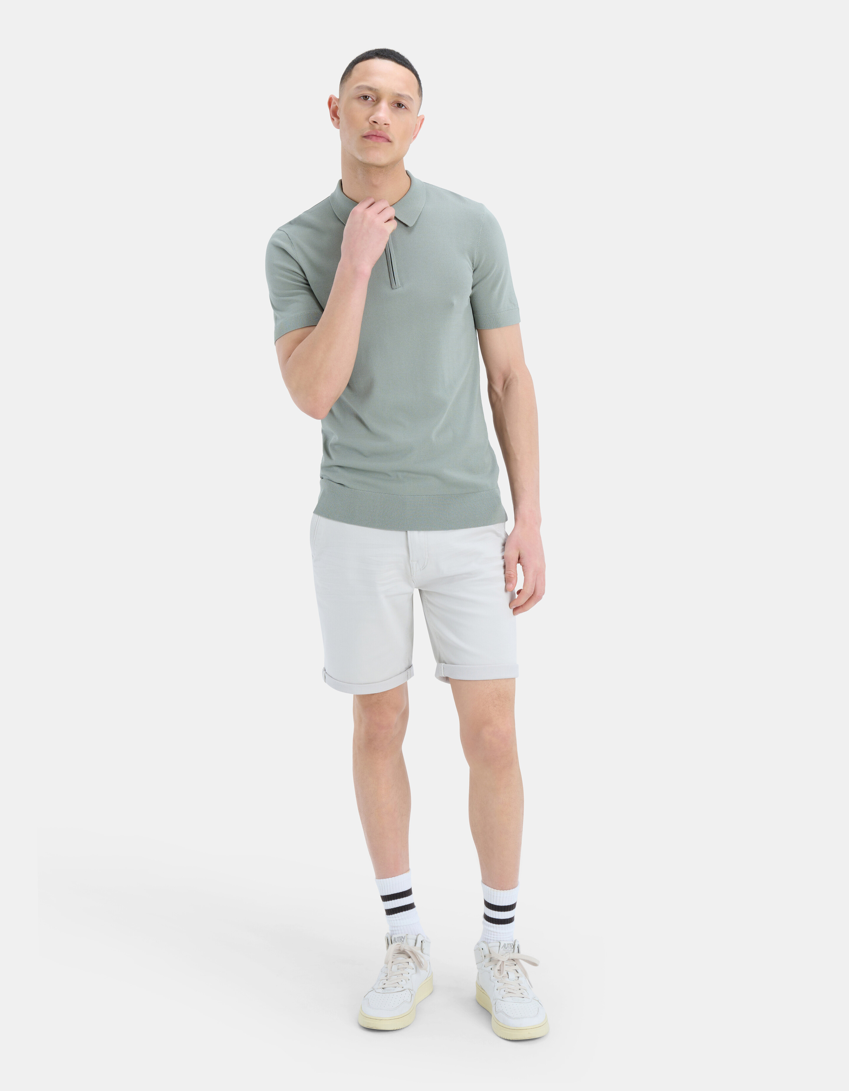 Gestricktes Poloshirt mit Reißverschluss REFILL