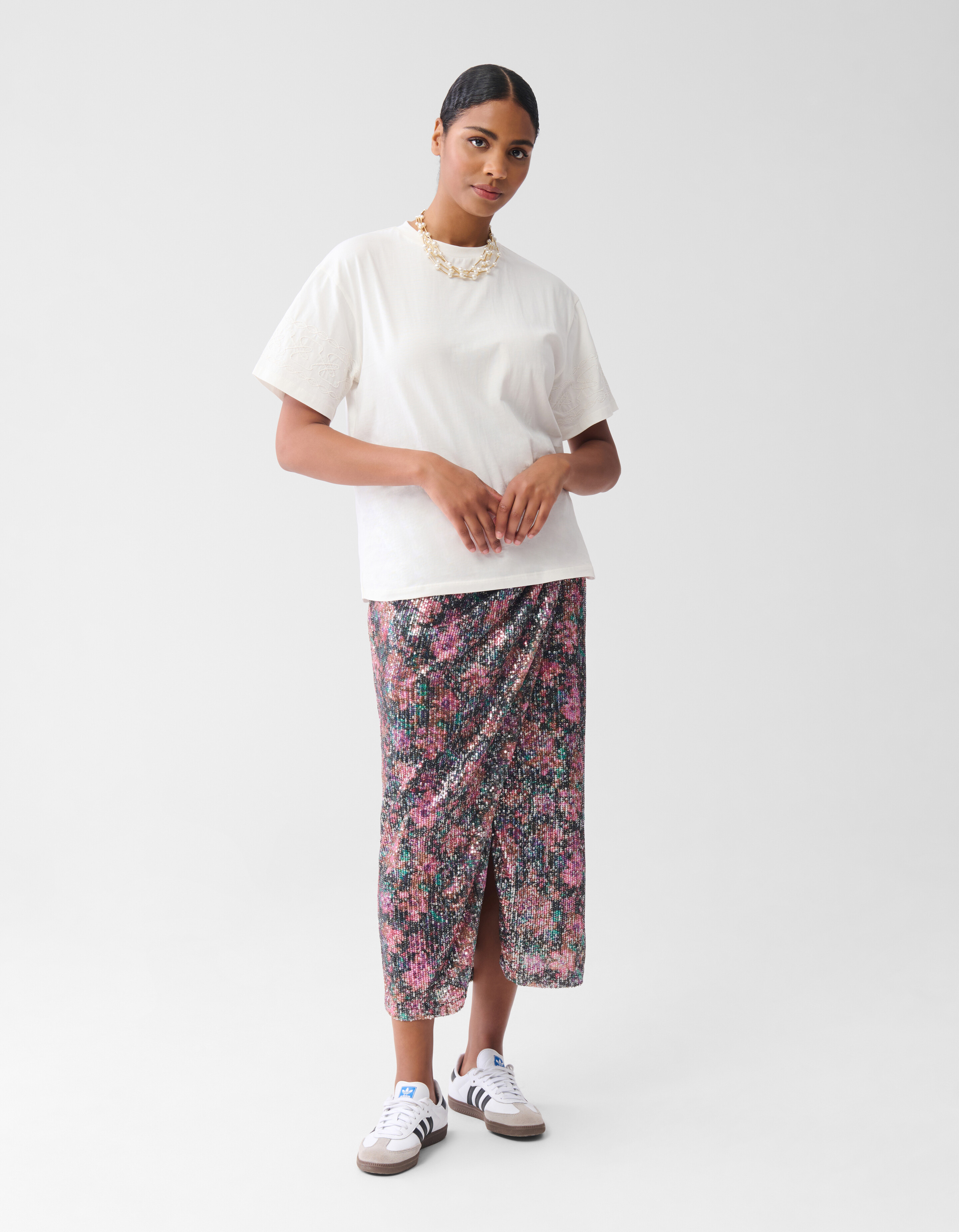 Cord-Stickerei T-Shirt Off White von Fred SHOEBY WOMEN