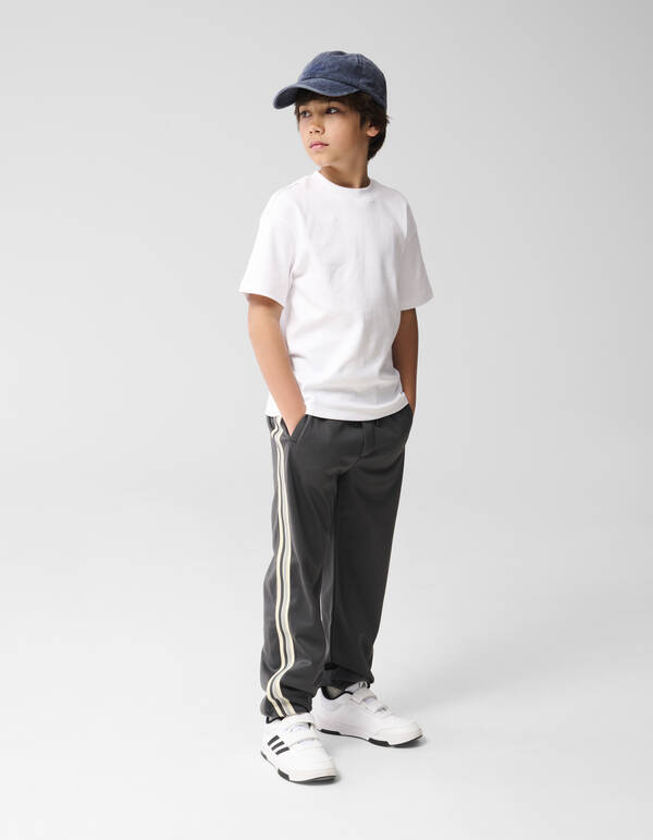 Sportliche Hose Dunkelgrau SHOEBY BOYS