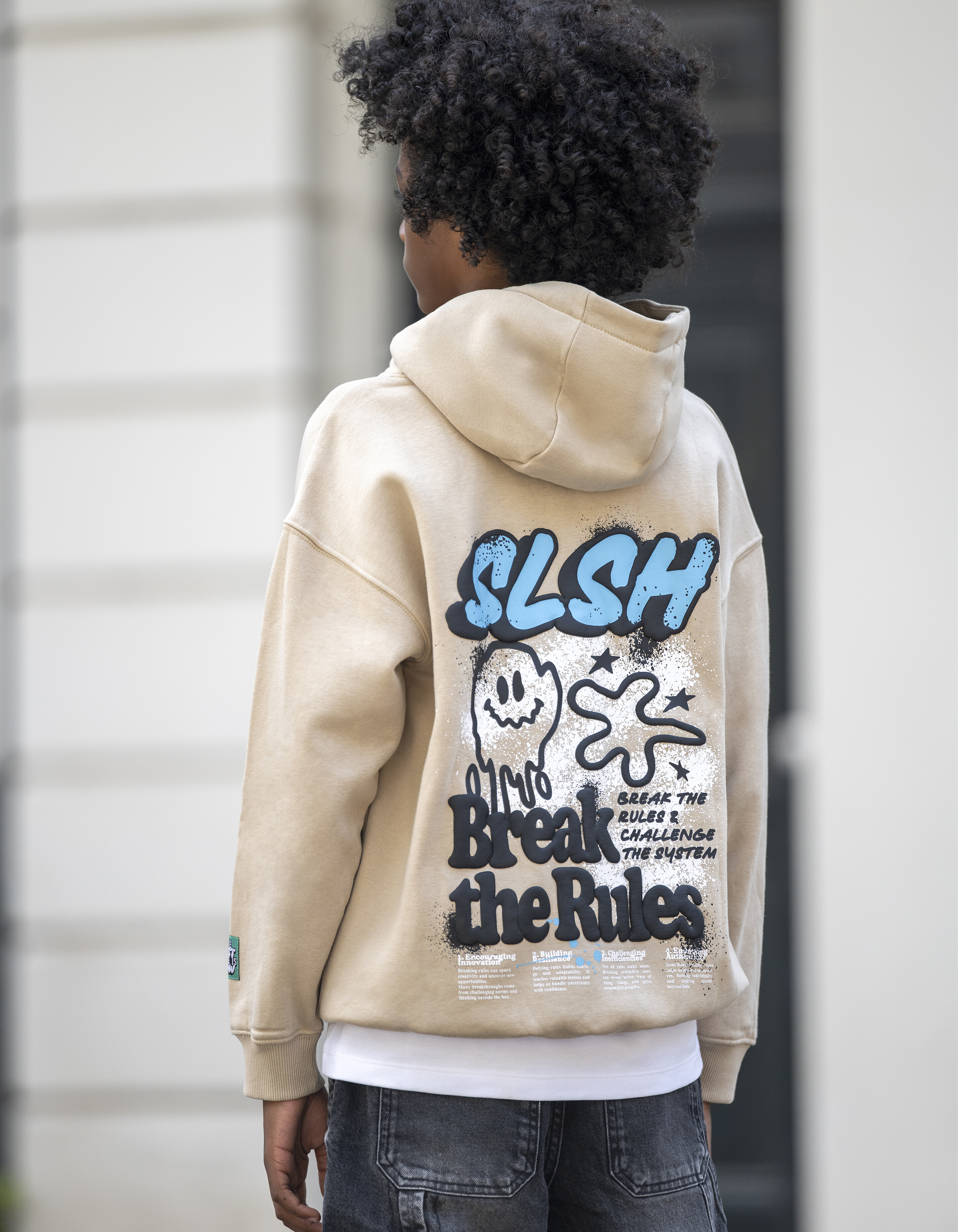 Regelbrecher Kunstwerk Kapuzenpullover Beige SHOEBY BOYS