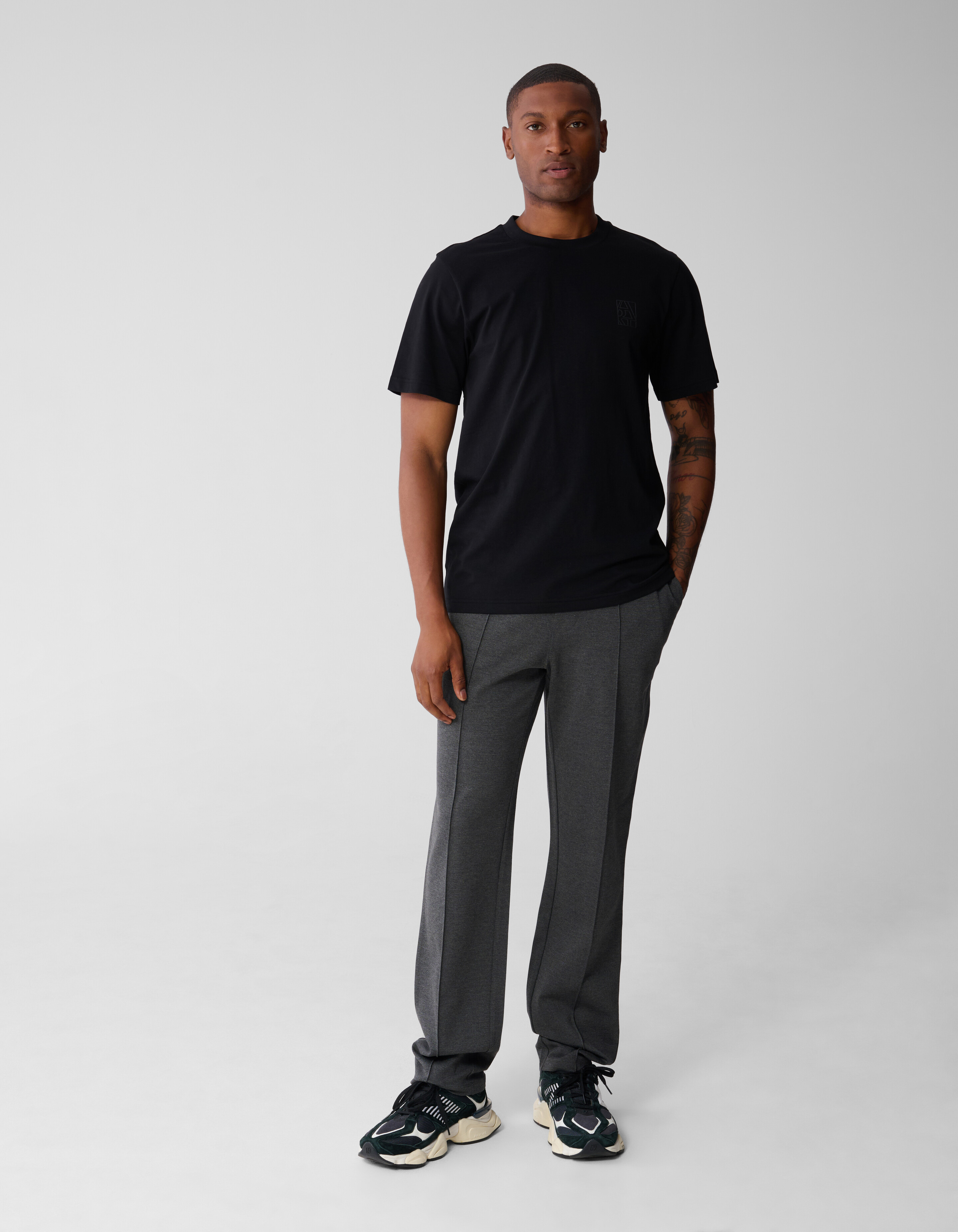 Regular Fit Hose Grau SHOEBY MEN