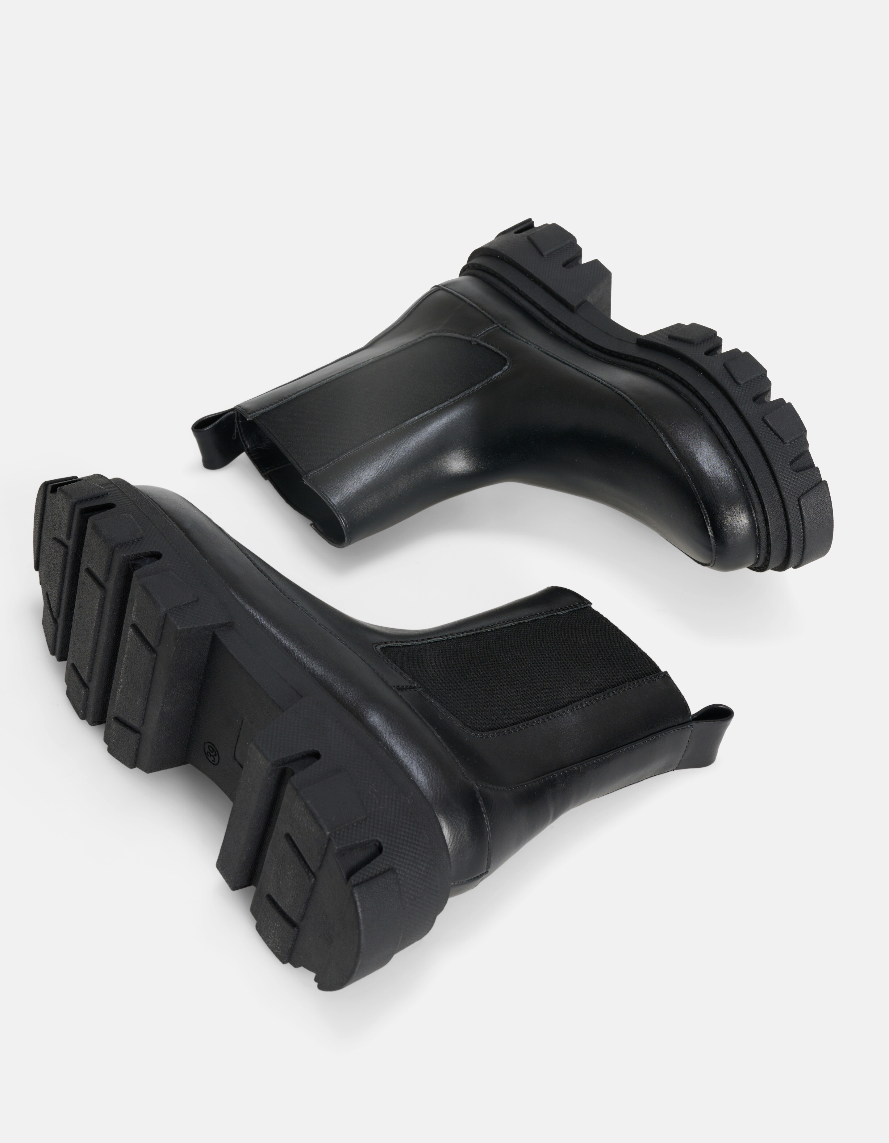 Niedriger klobiger Stiefel SHOEBY SHOES