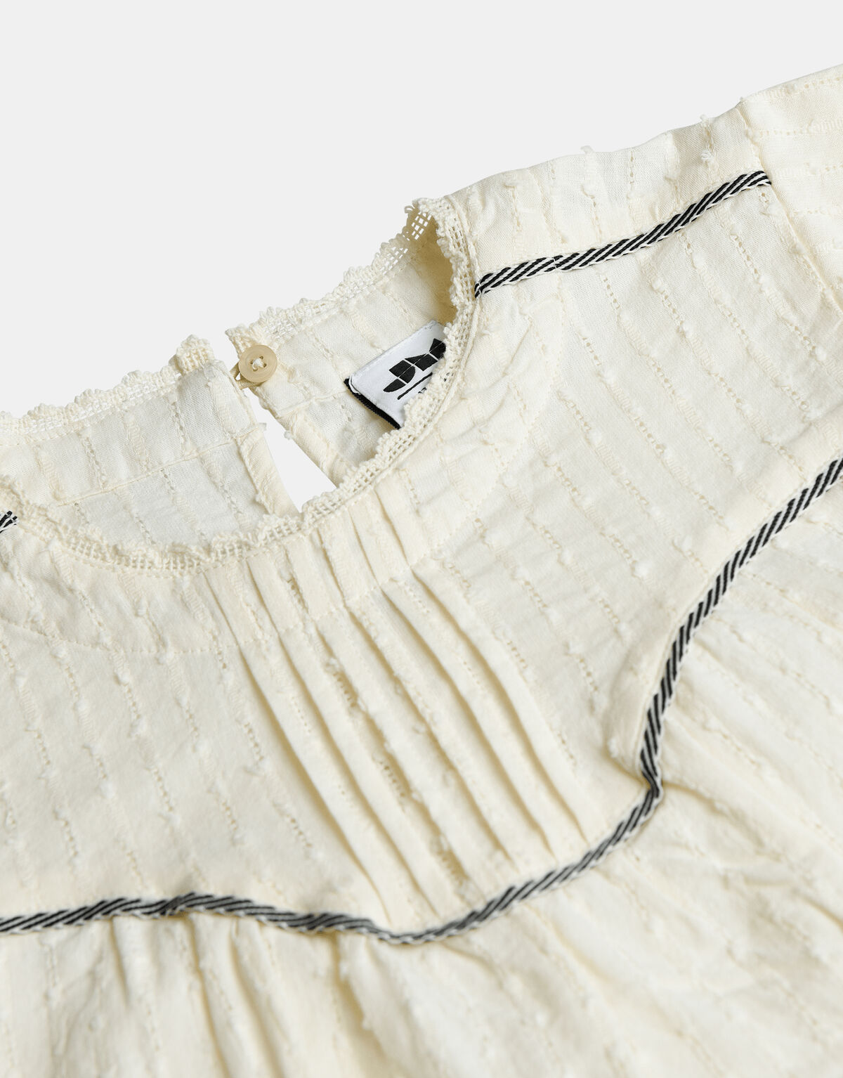 Violette Oberseite Jill&Mitch