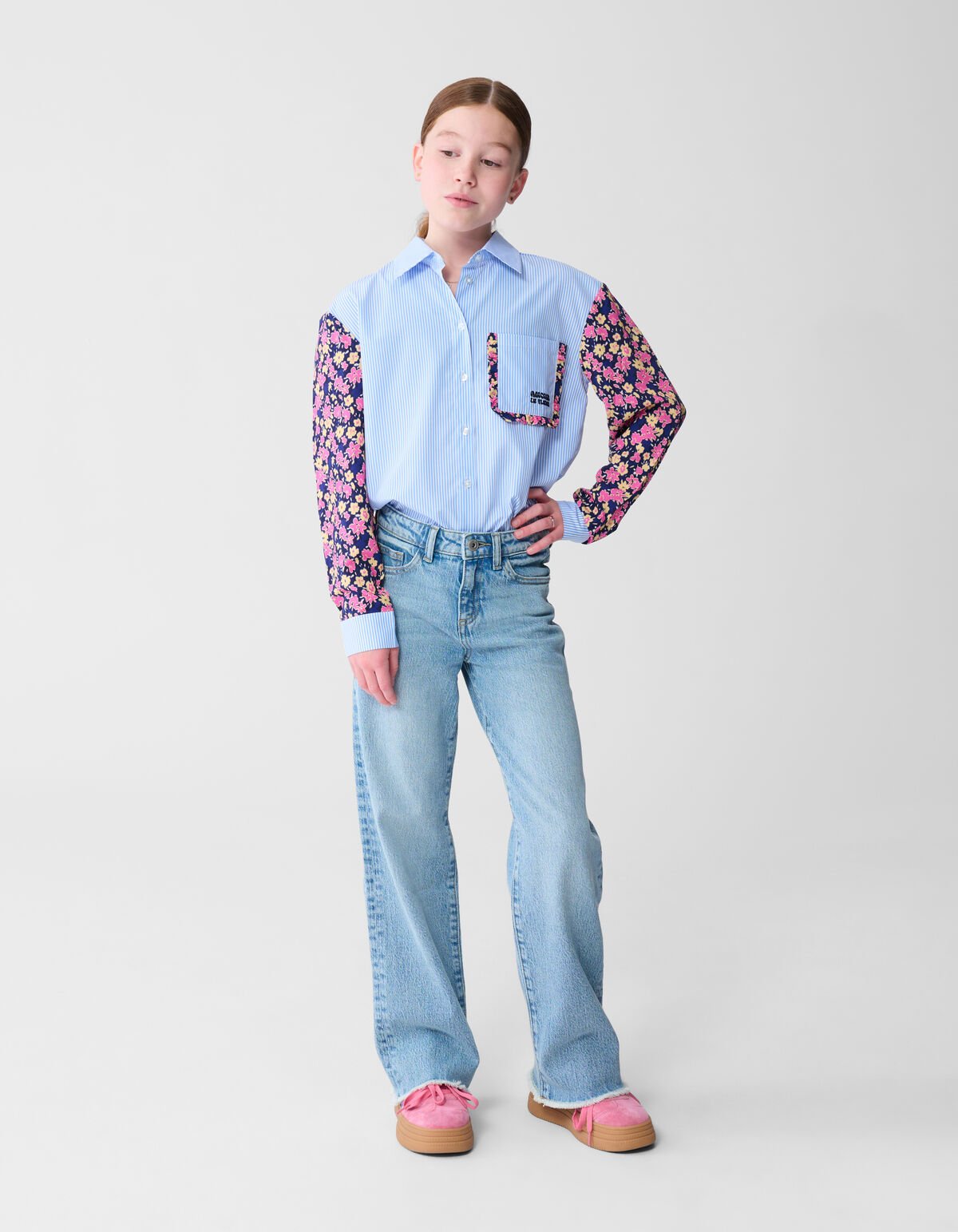 Blumen-Nadelstreifenbluse Hellblau SHOEBY GIRLS