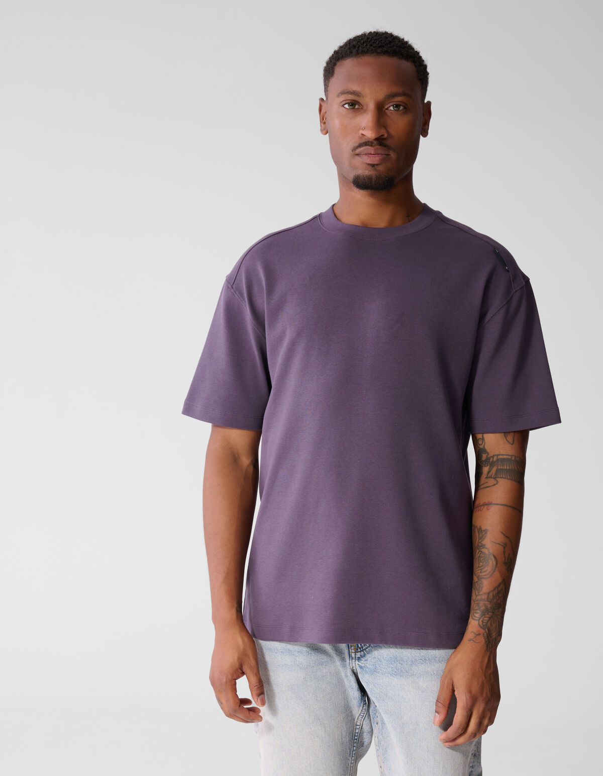 Basic Label T-Shirt Lila SHOEBY MEN