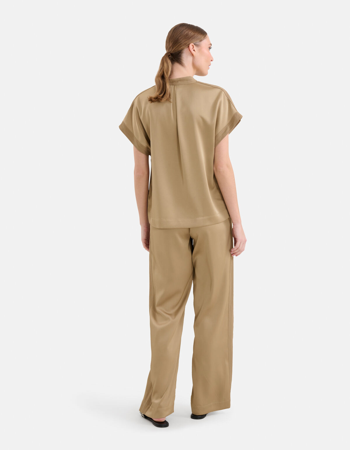 Inside Out Top Groen By Mieke SHOEBY WOMEN