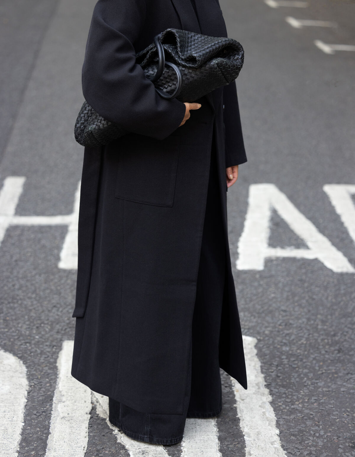 Oversized Mantel Schwarz By Lonneke SHOEBY WOMEN