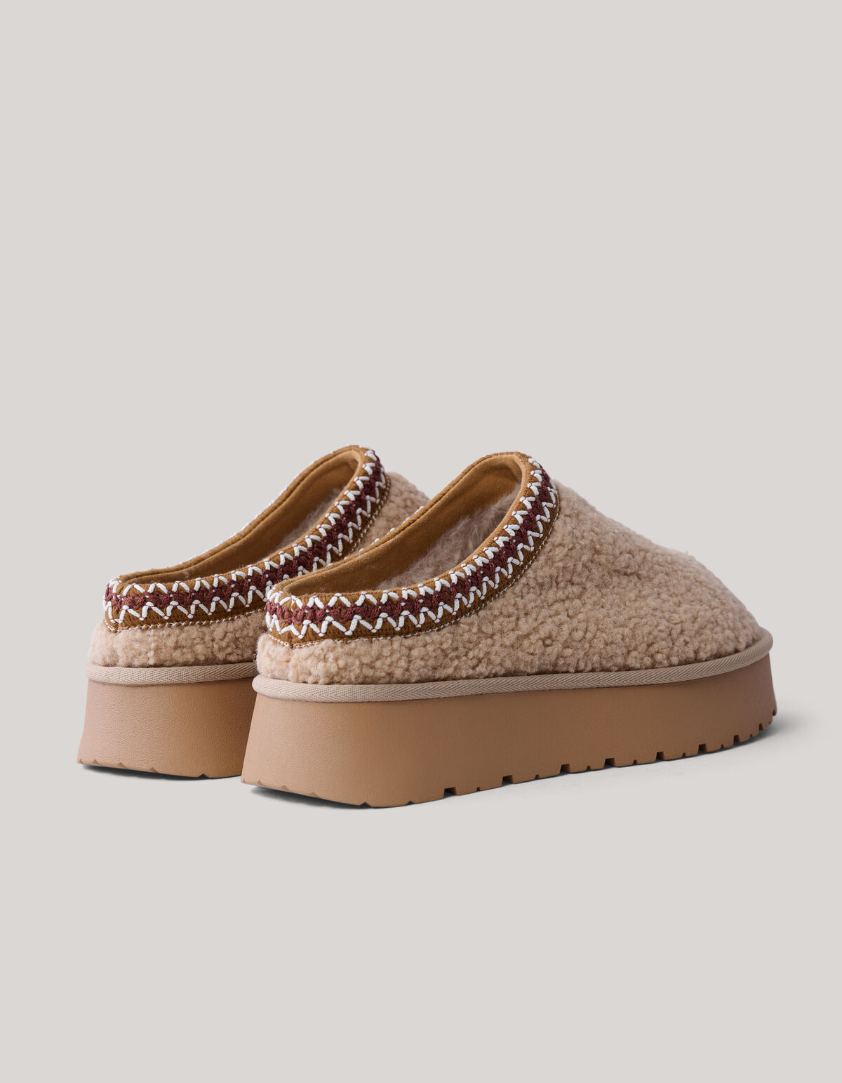 Teddy Hausschuhe Hellbraun SCHOENEN SHOEBY