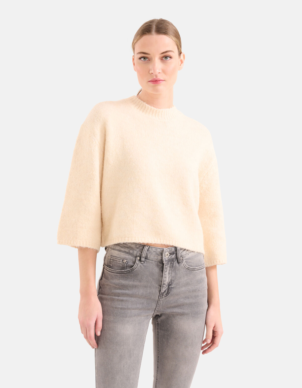 Kurzer Pullover Creme SHOEBY WOMEN