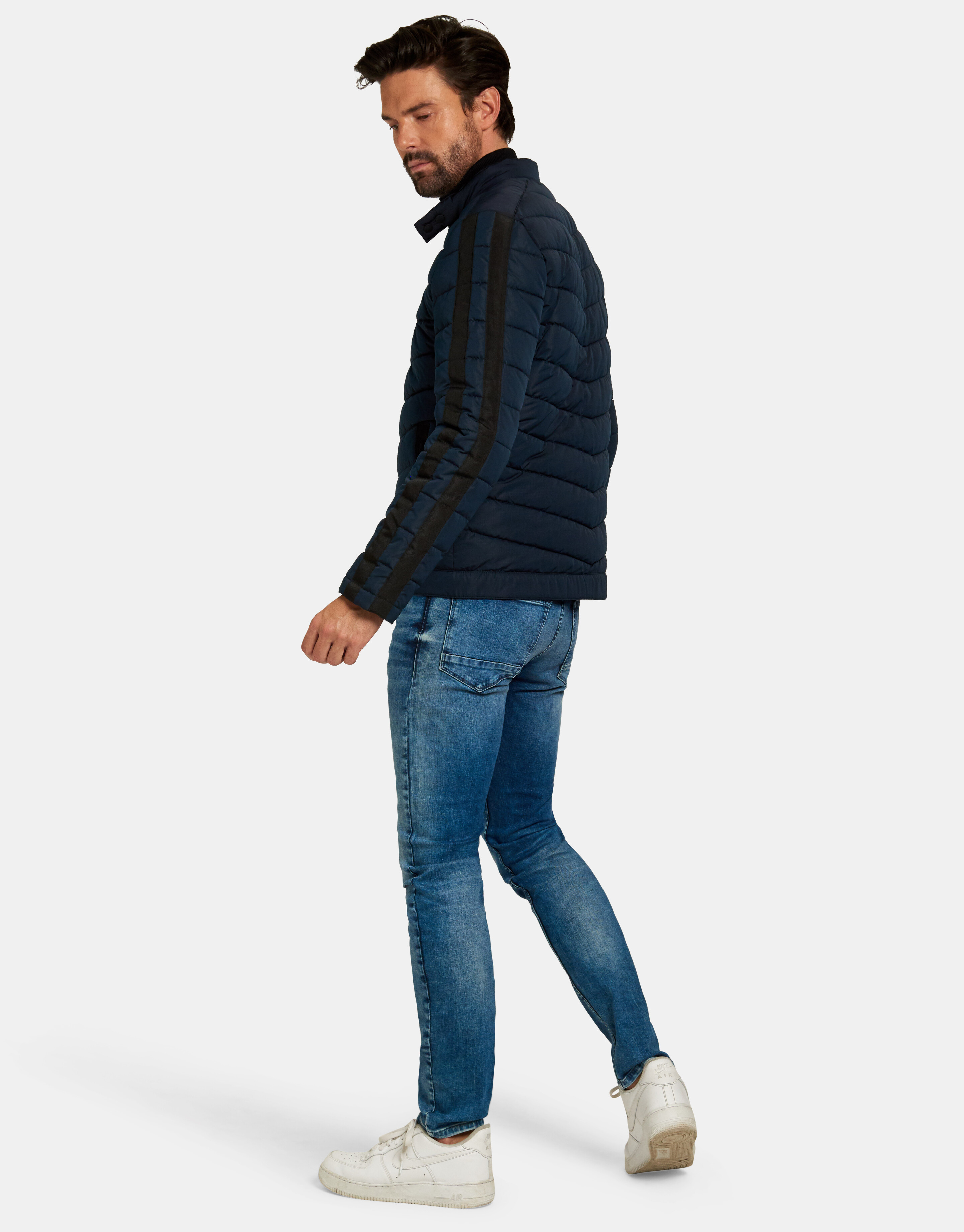 Liam Jacke Refill