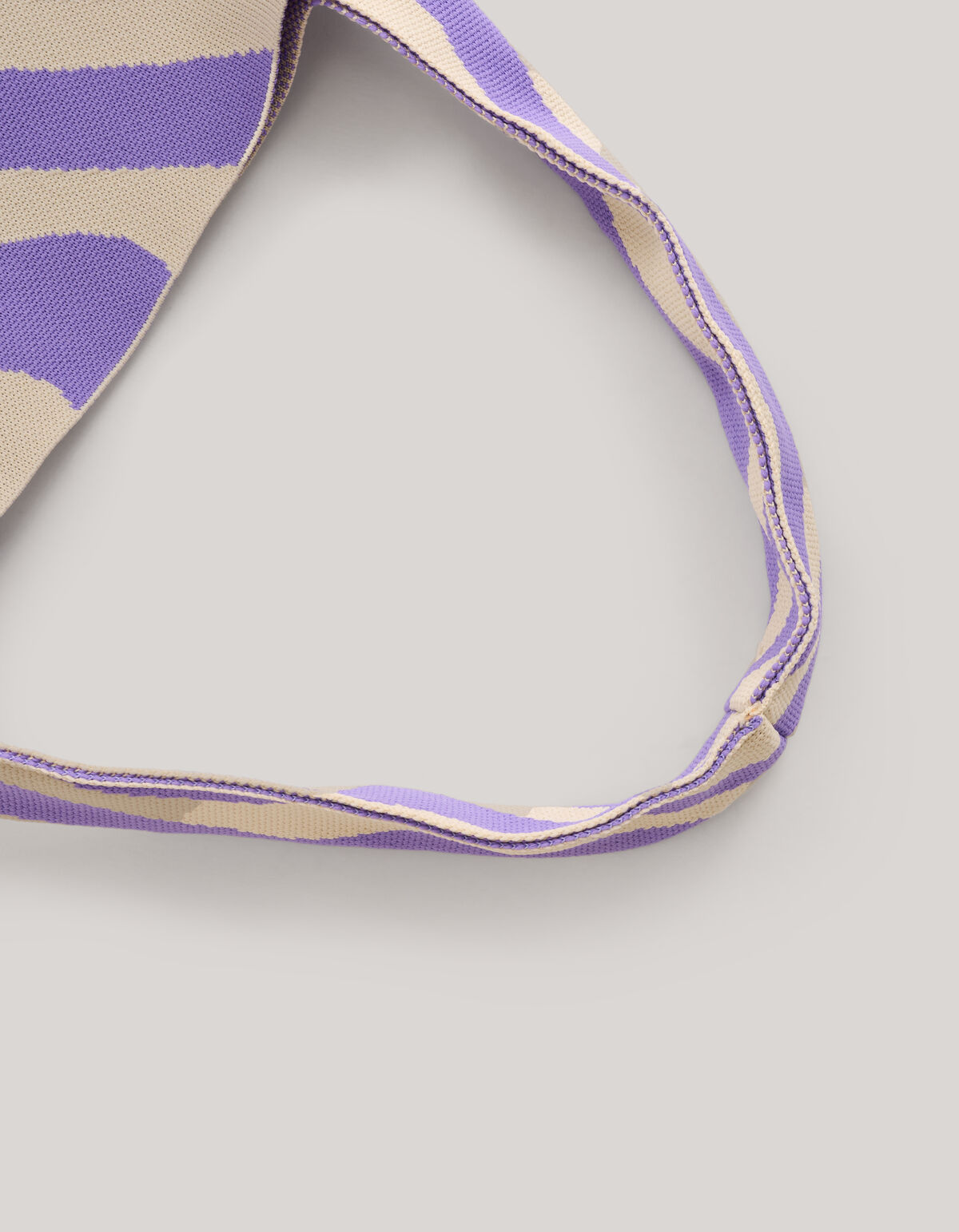 Gestrickte Tasche Lila/Wei&szlig; SHOEBY ACCESSOIRES