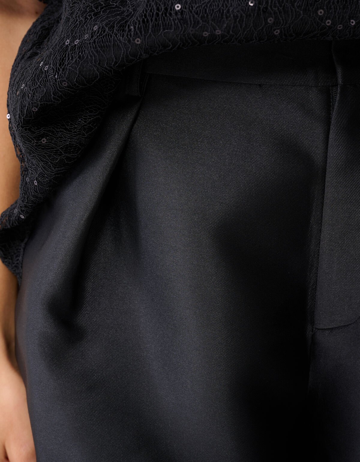 Satin Twill Shorts Black SHOEBY WOMEN