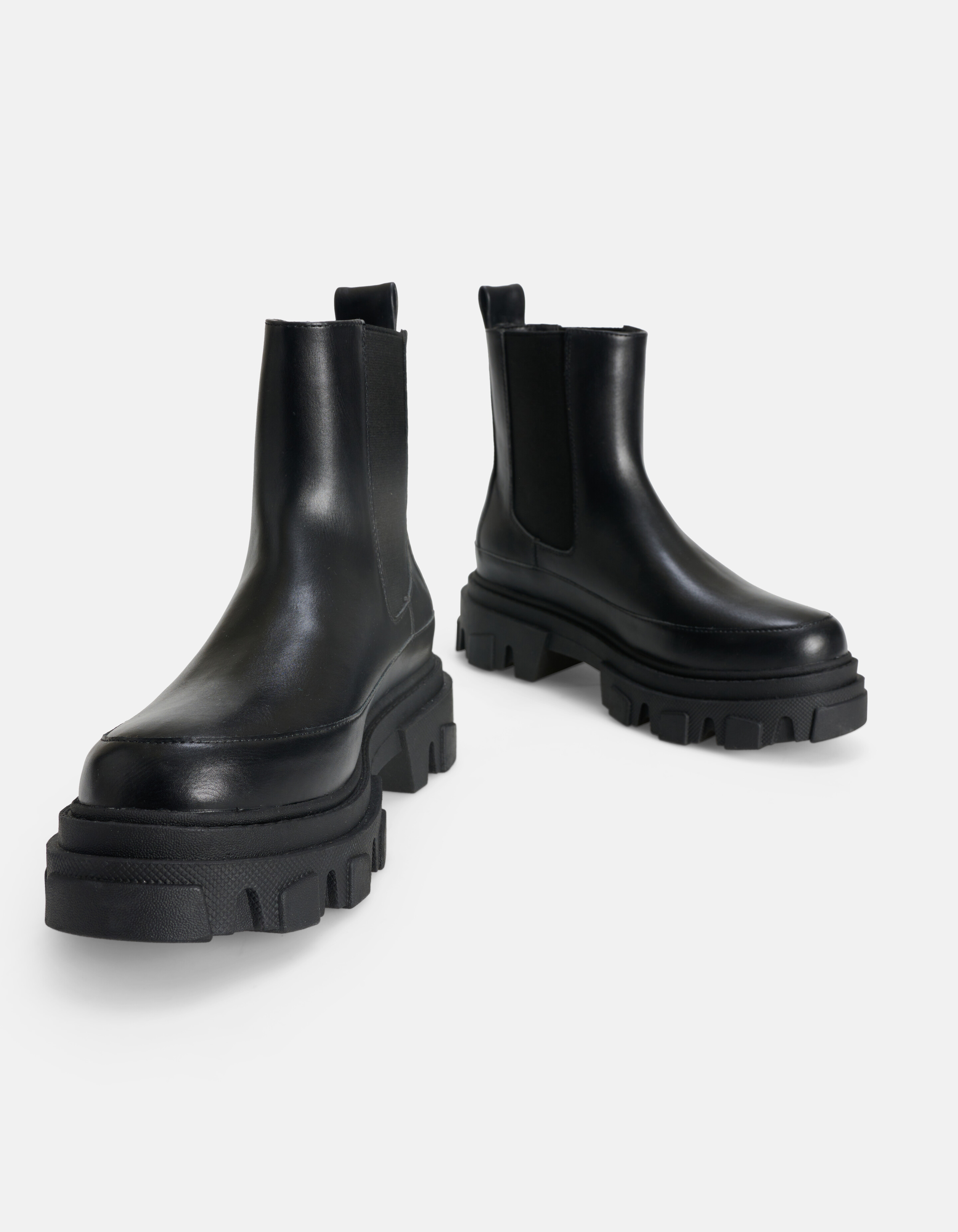 Niedriger klobiger Stiefel SHOEBY SHOES