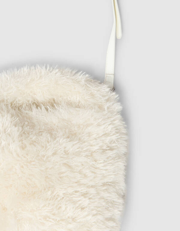 Fluffy Fur Tasche Gebrochenes Weiß SHOEBY ACCESSOIRES