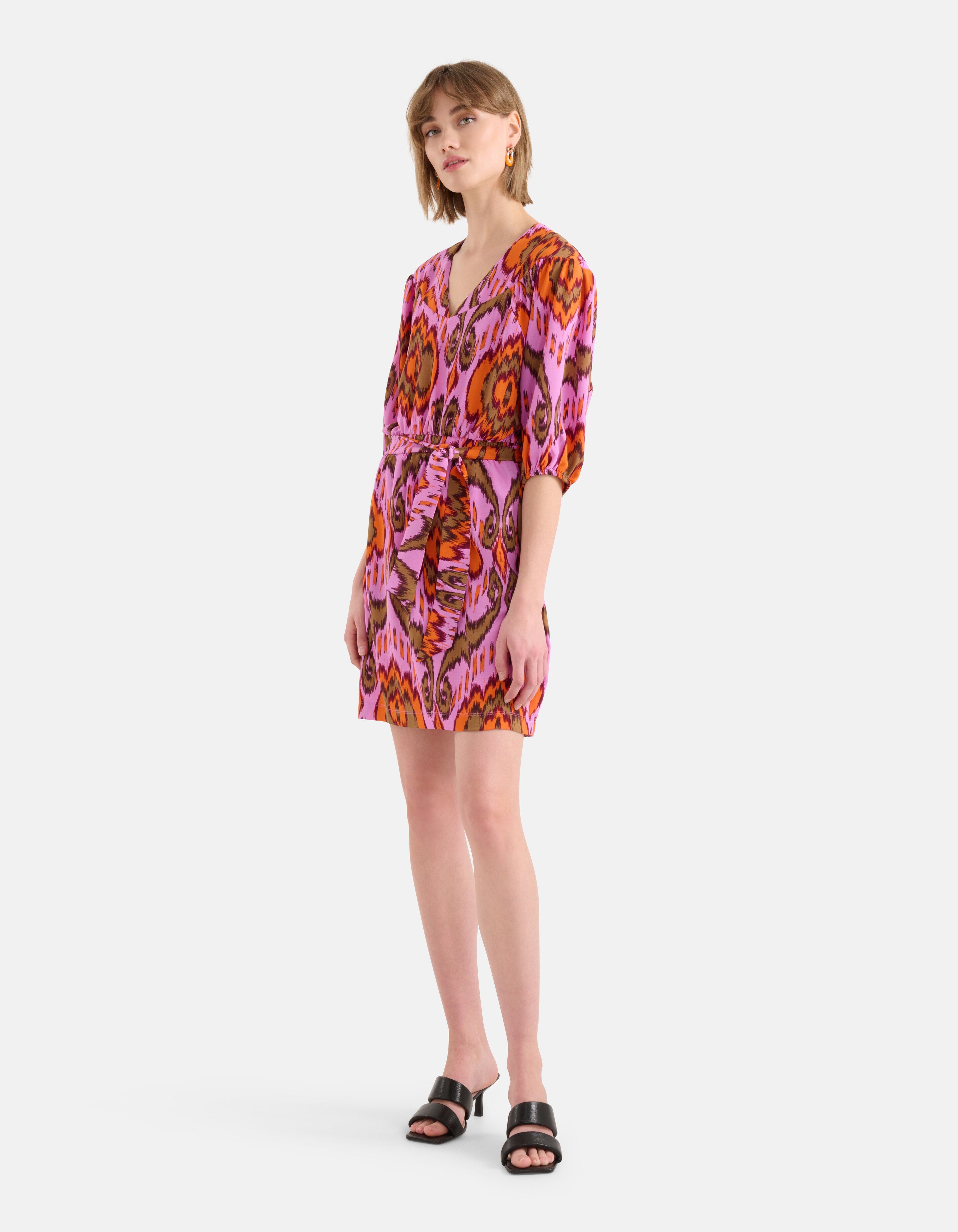 Grafik Print Kleid Lila SHOEBY WOMEN