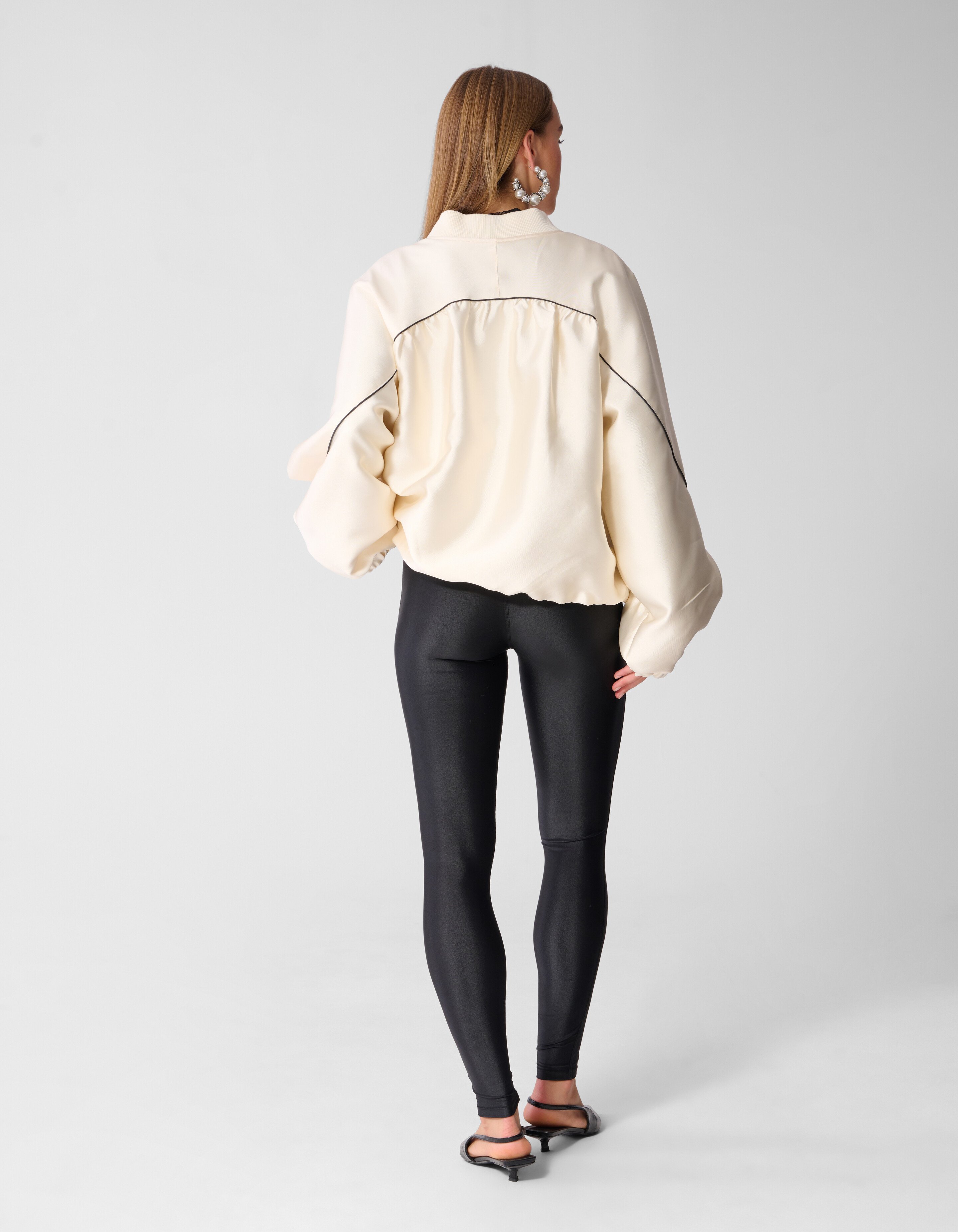 Oversized Sporty Piping Bomberjacke Ecru SHOEBY WOMEN