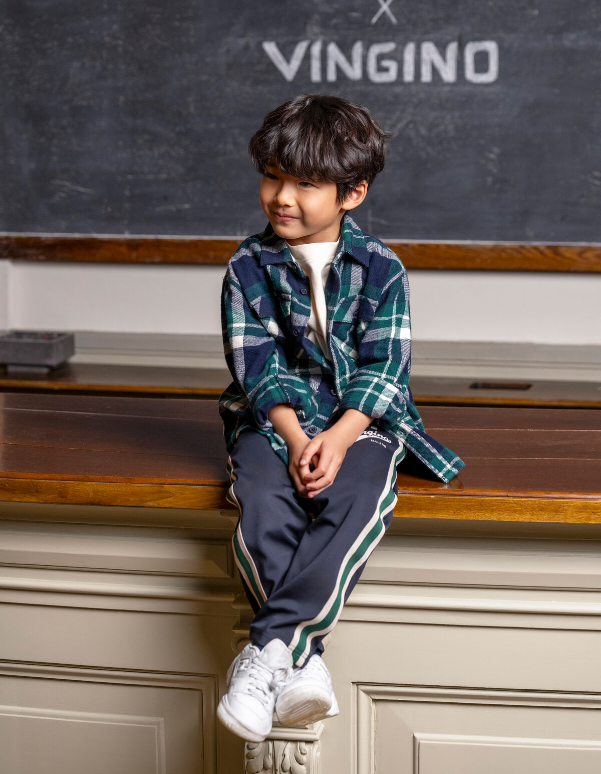 Sport Hose Dunkelblau von Vingino SHOEBY BOYS