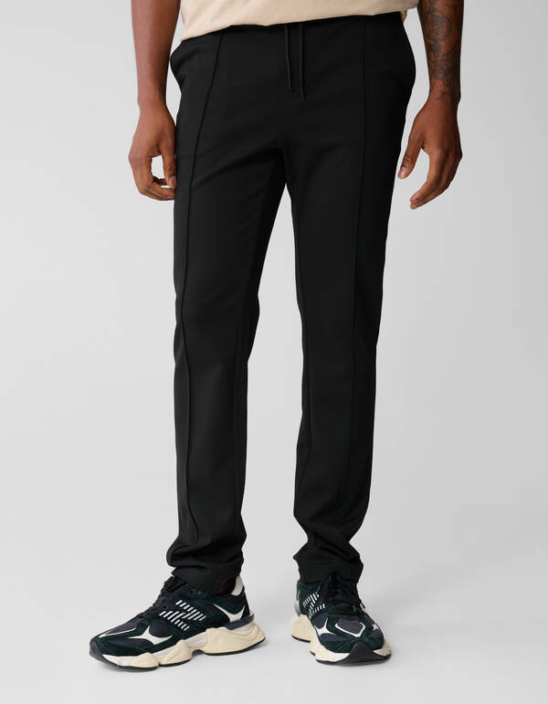 Reguläre Passform Hose Schwarz SHOEBY MEN