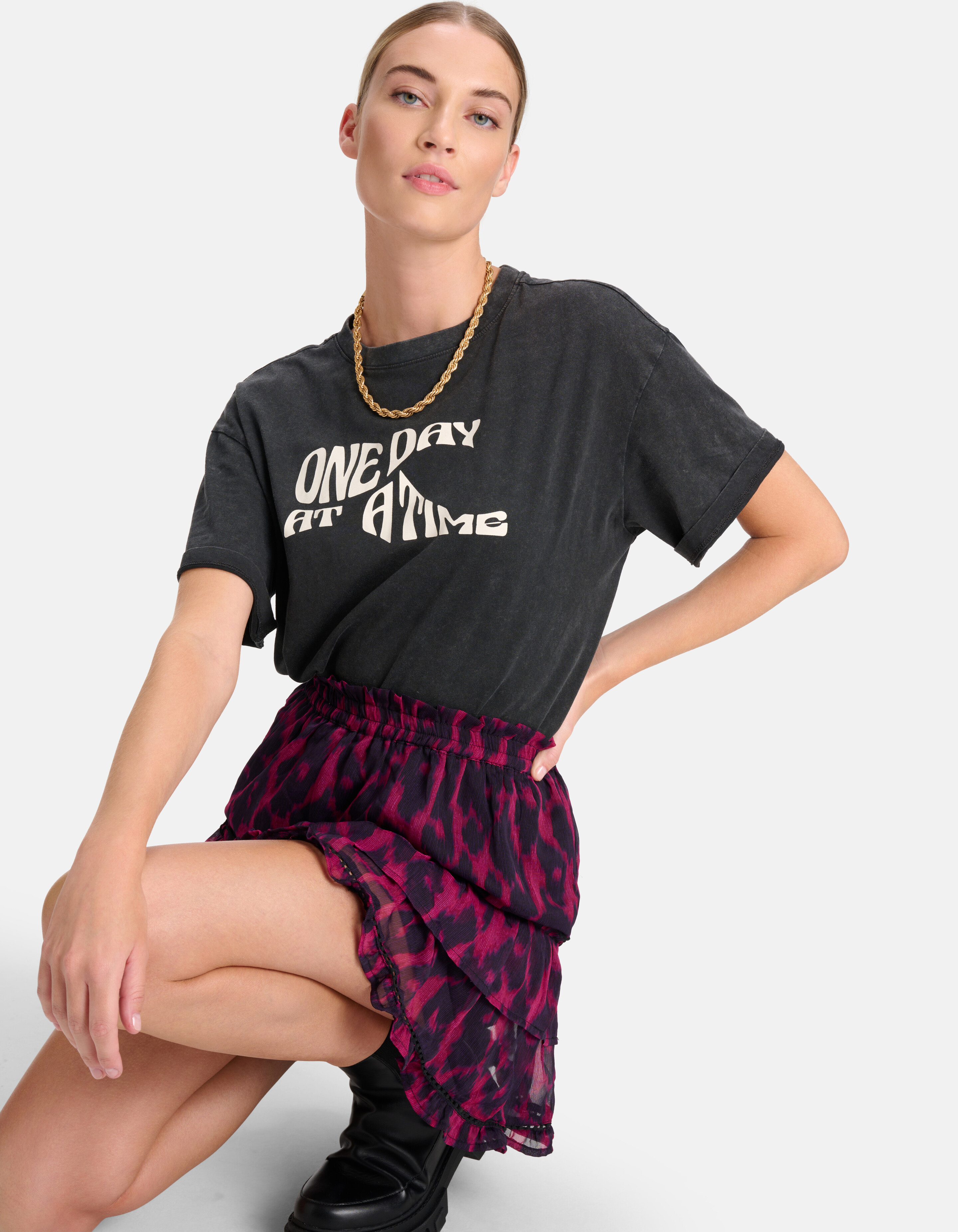 Dunkelgraues T-Shirt mit Textaufdruck SHOEBY WOMEN