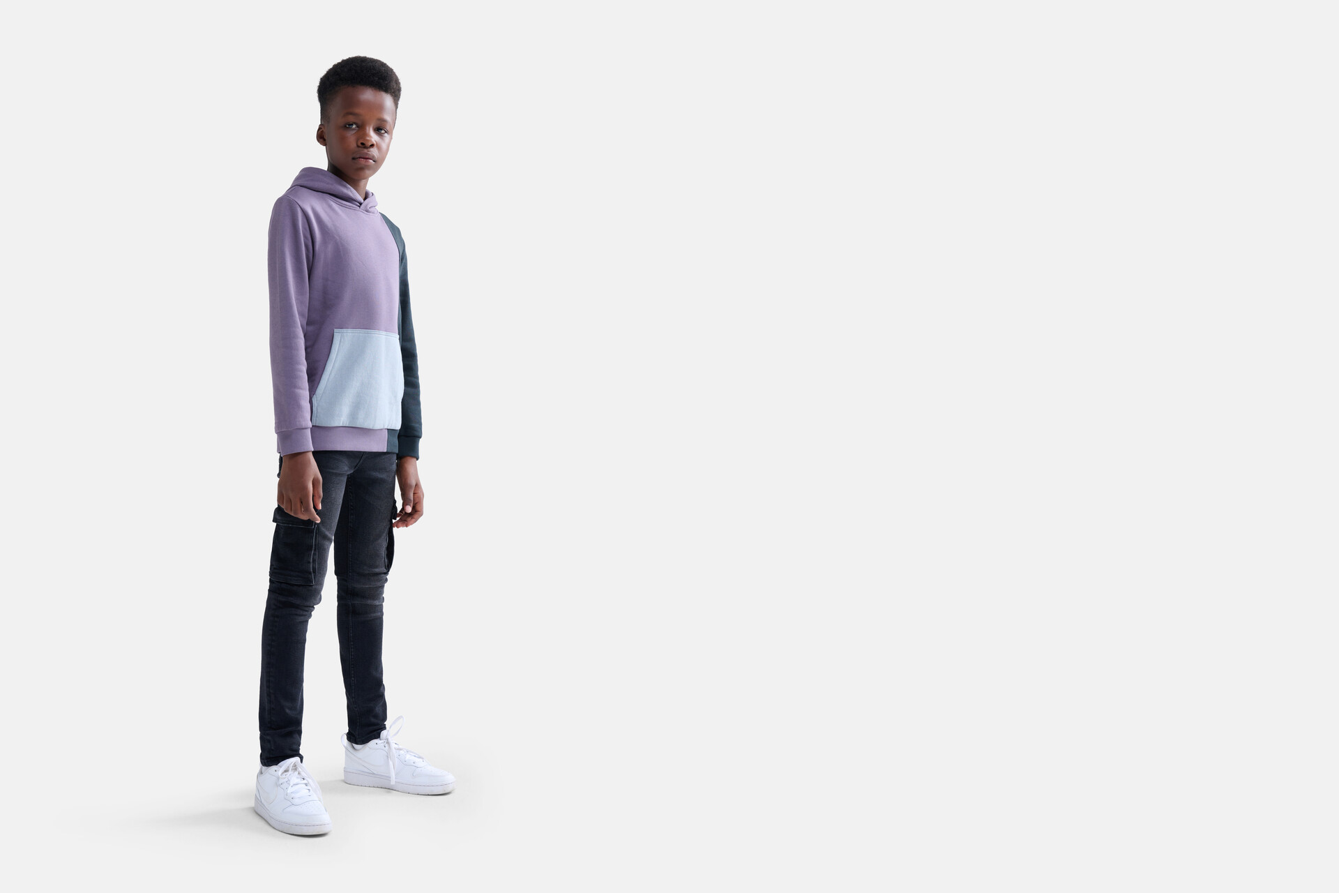 Kapuzenpullover mit Farbblock Dunkelviolett SHOEBY BOYS