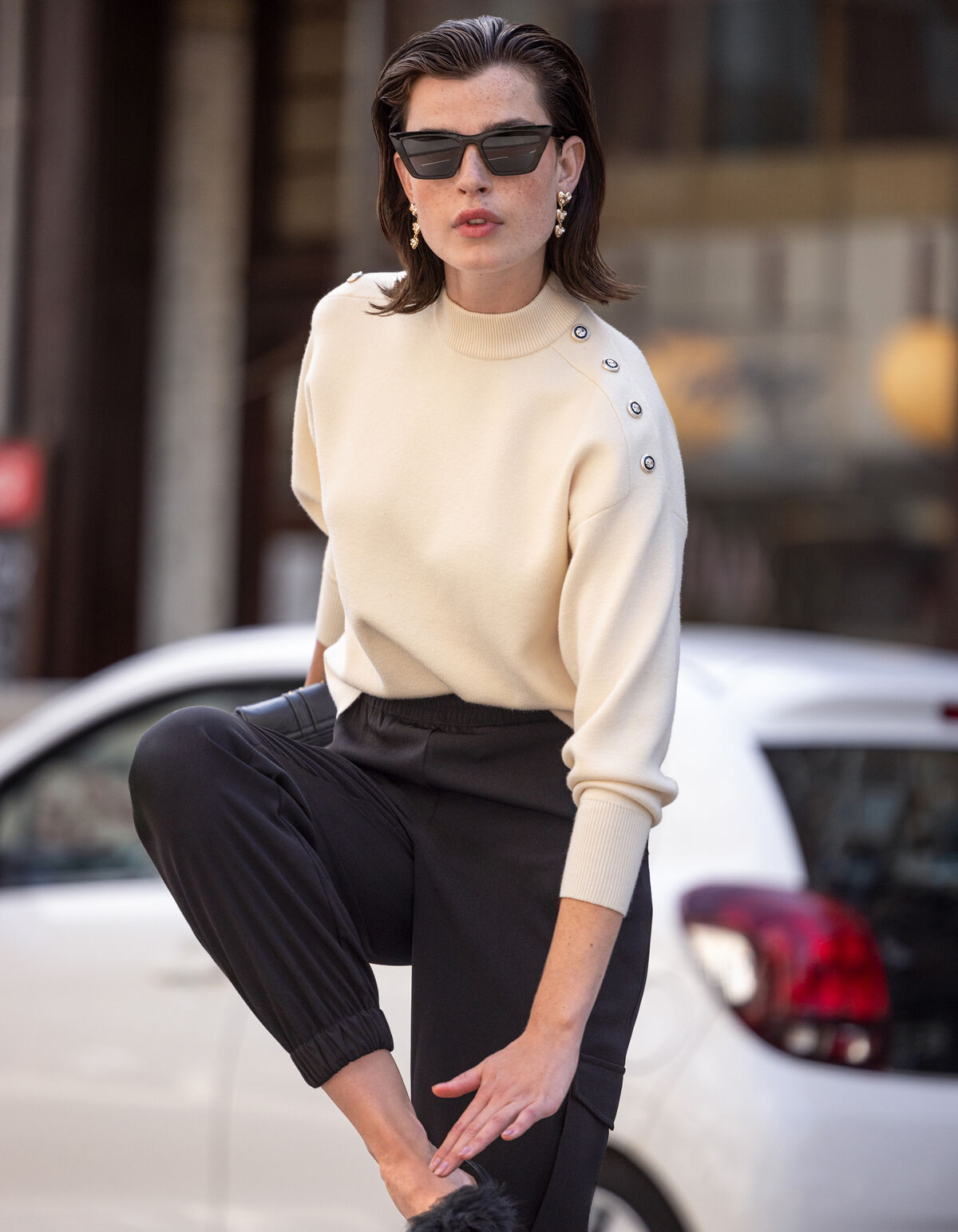 Gestrickter Pullover mit Knöpfen Off White SHOEBY WOMEN