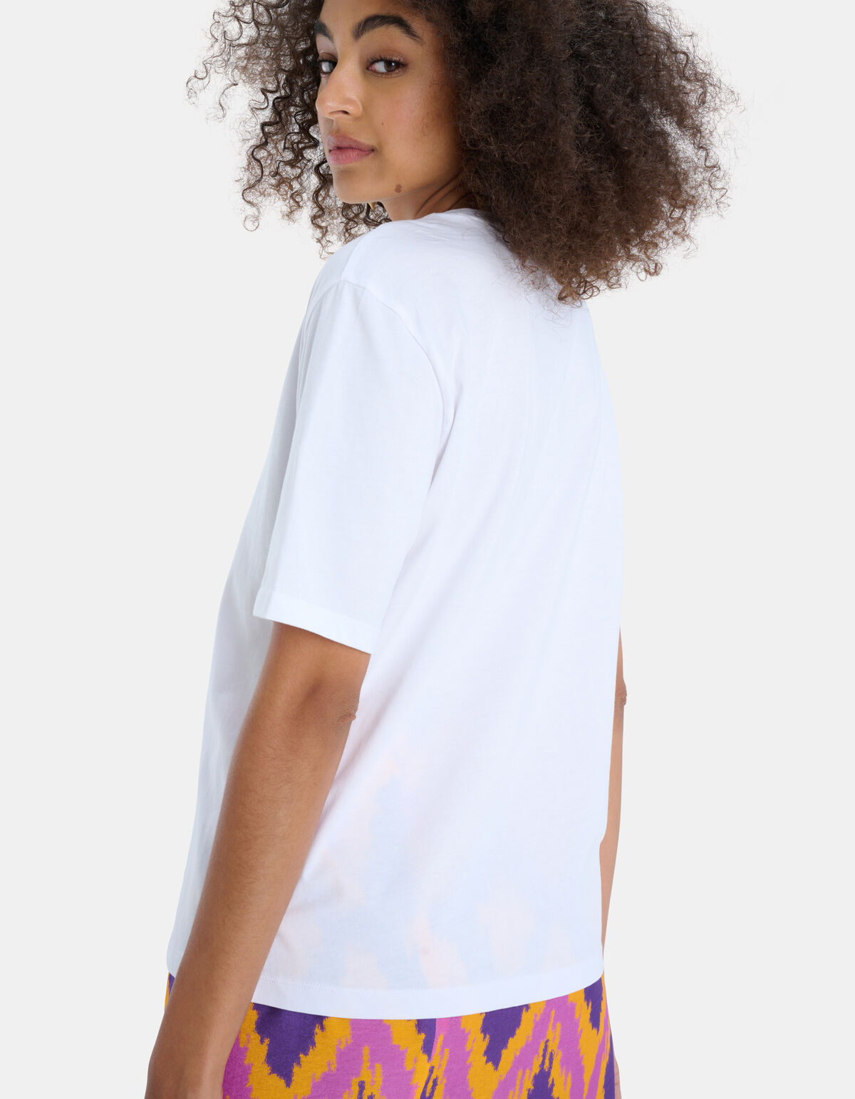 Kleines Artwork T-Shirt EKSEPT