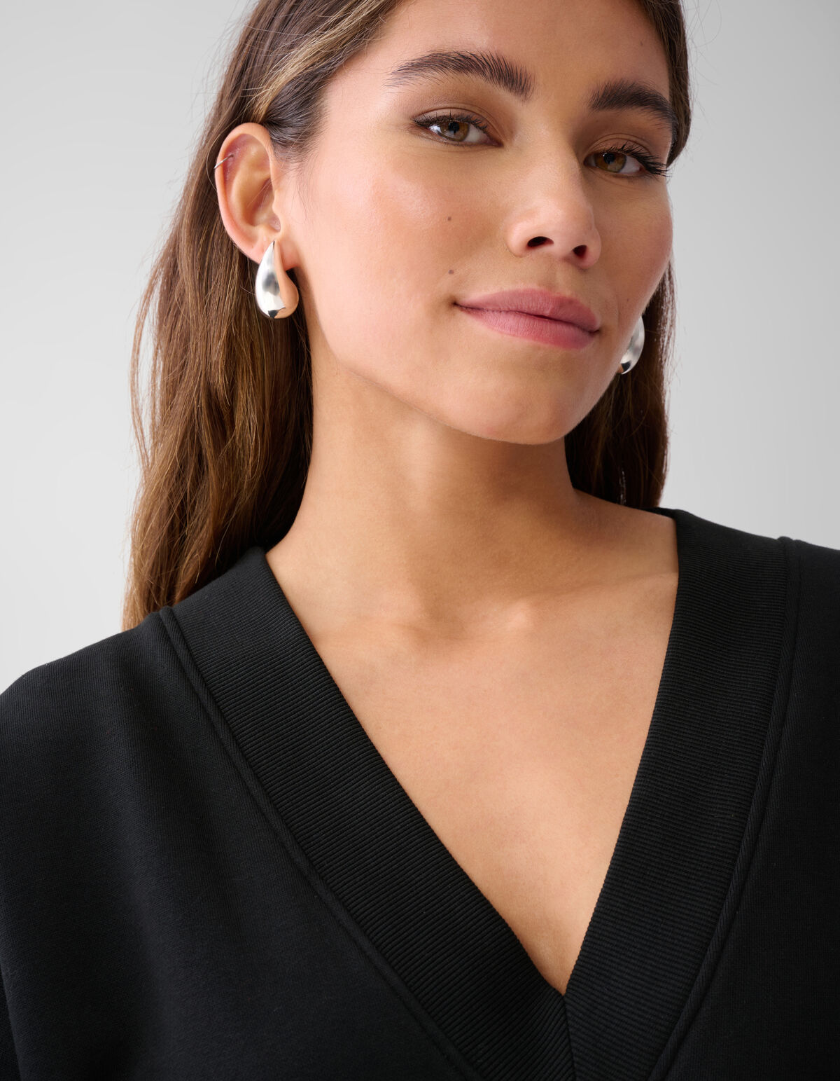 Herz-Nieten-Pullover Schwarz SHOEBY WOMEN