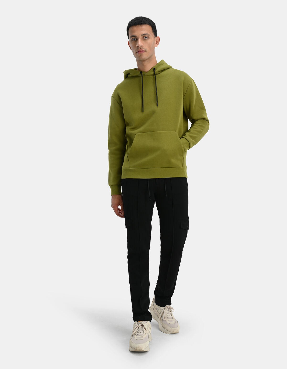 Kapuzenpullover Slanted Seam SHOEBY MEN