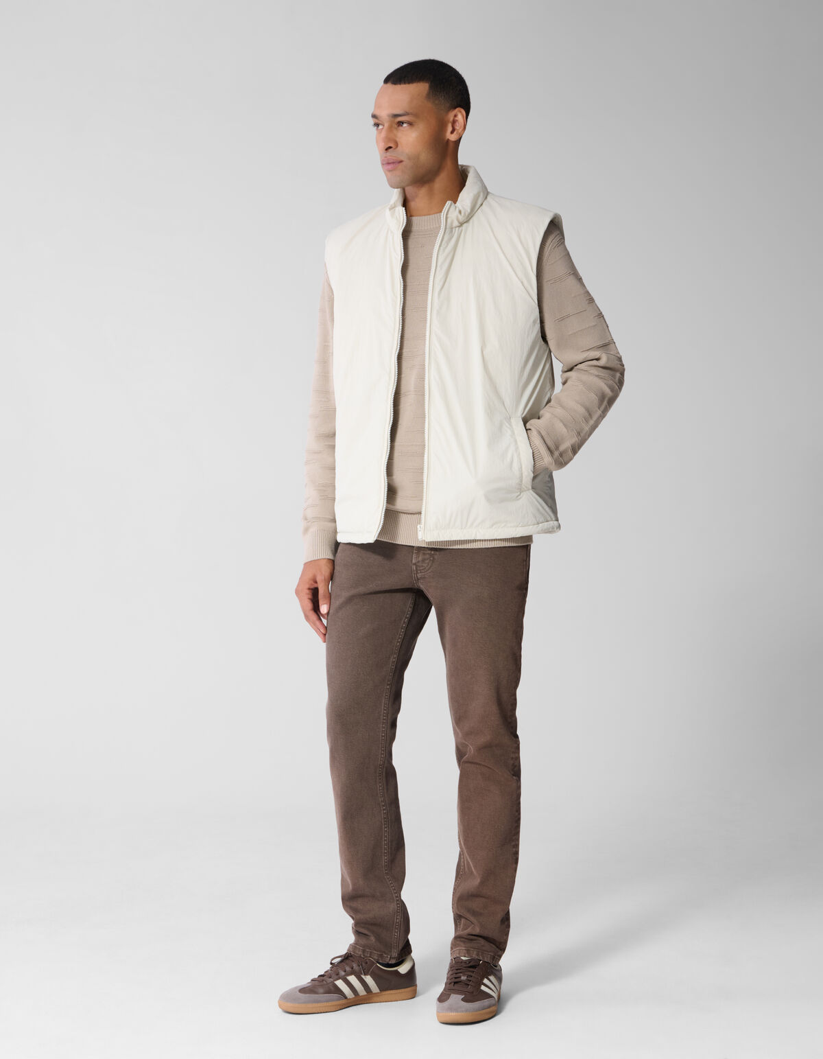 Bodywarmer mit Logo in Regular Fit Sand SHOEBY MEN