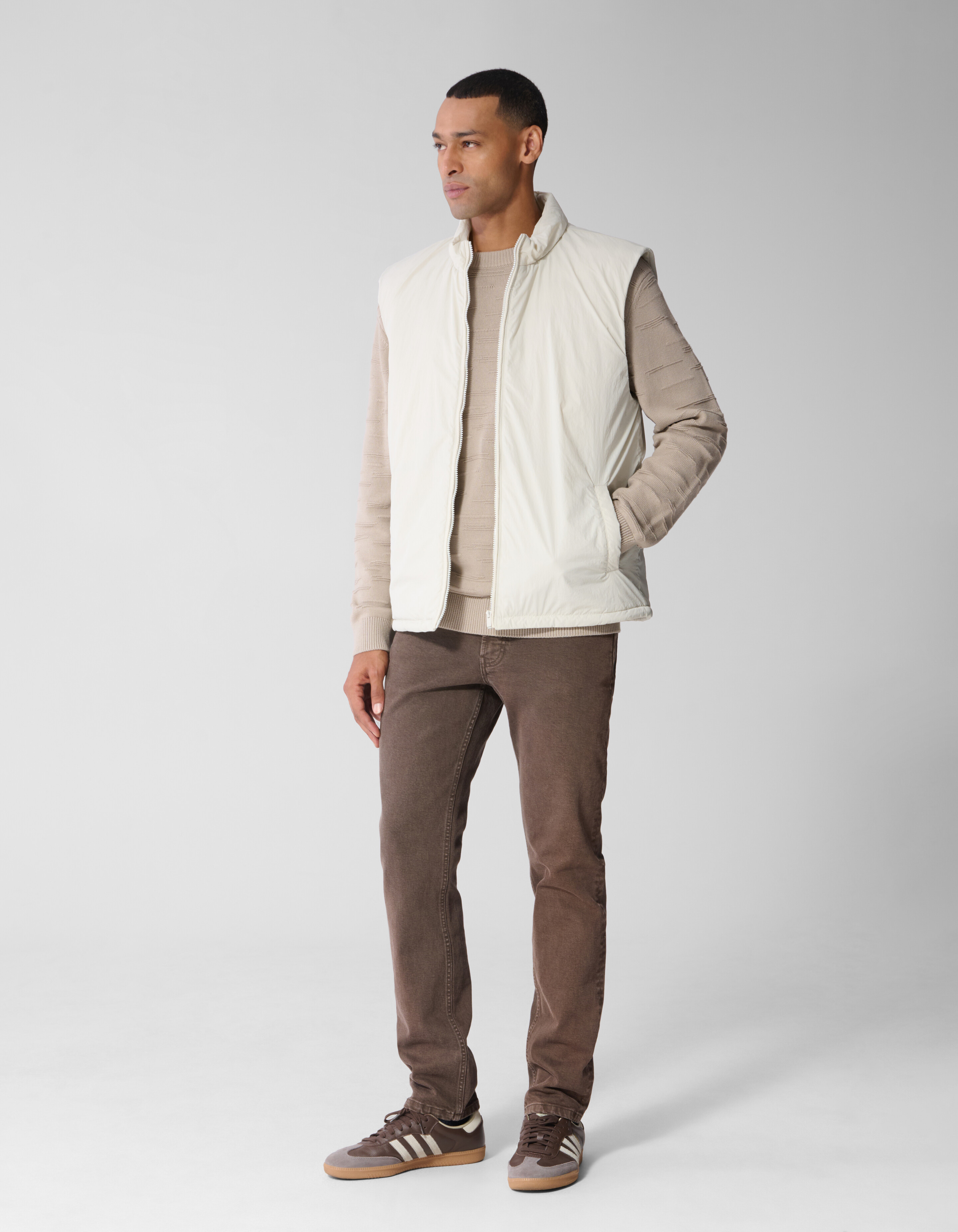 Bodywarmer mit Logo in Regular Fit Sand SHOEBY MEN