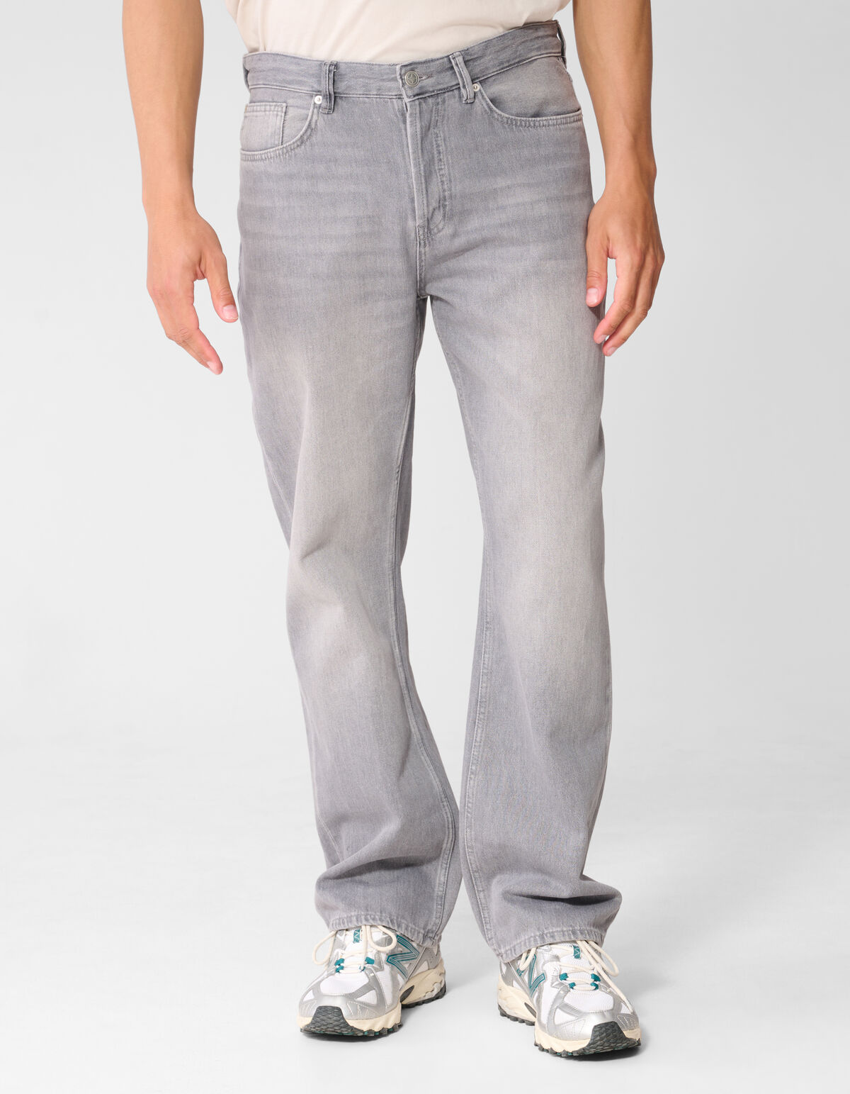 Relaxed Fit Jeans Grau SHOEBY MEN