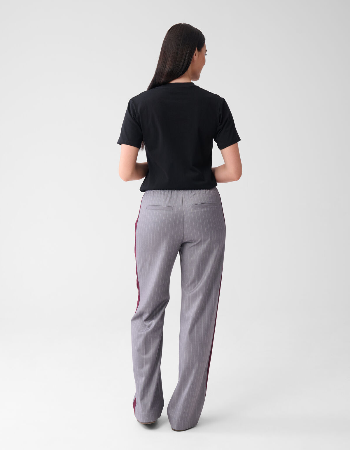 Nadelstreifen-Hose mit weitem Bein in Hellgrau SHOEBY WOMEN