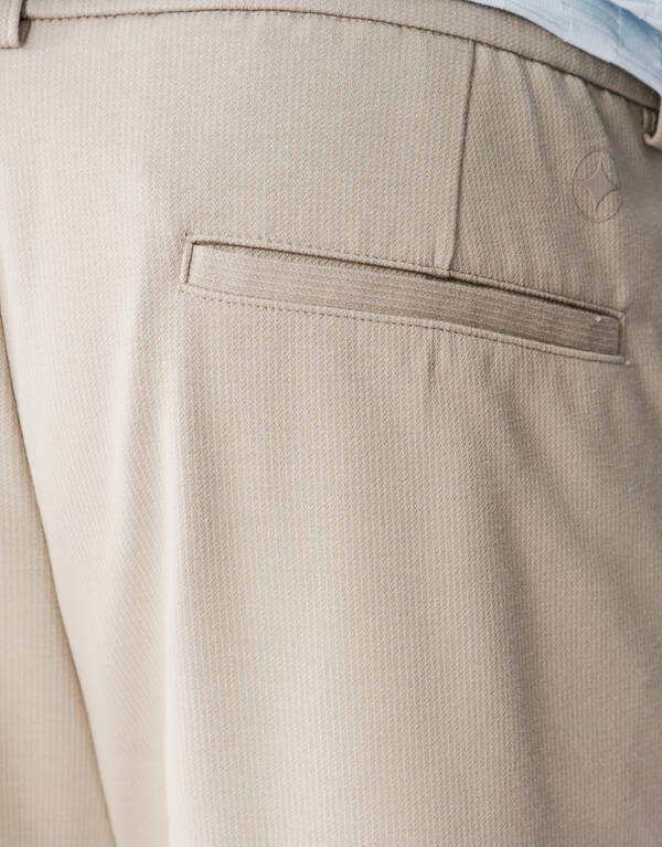 Regular Fit Hose Hellbraun SHOEBY MEN