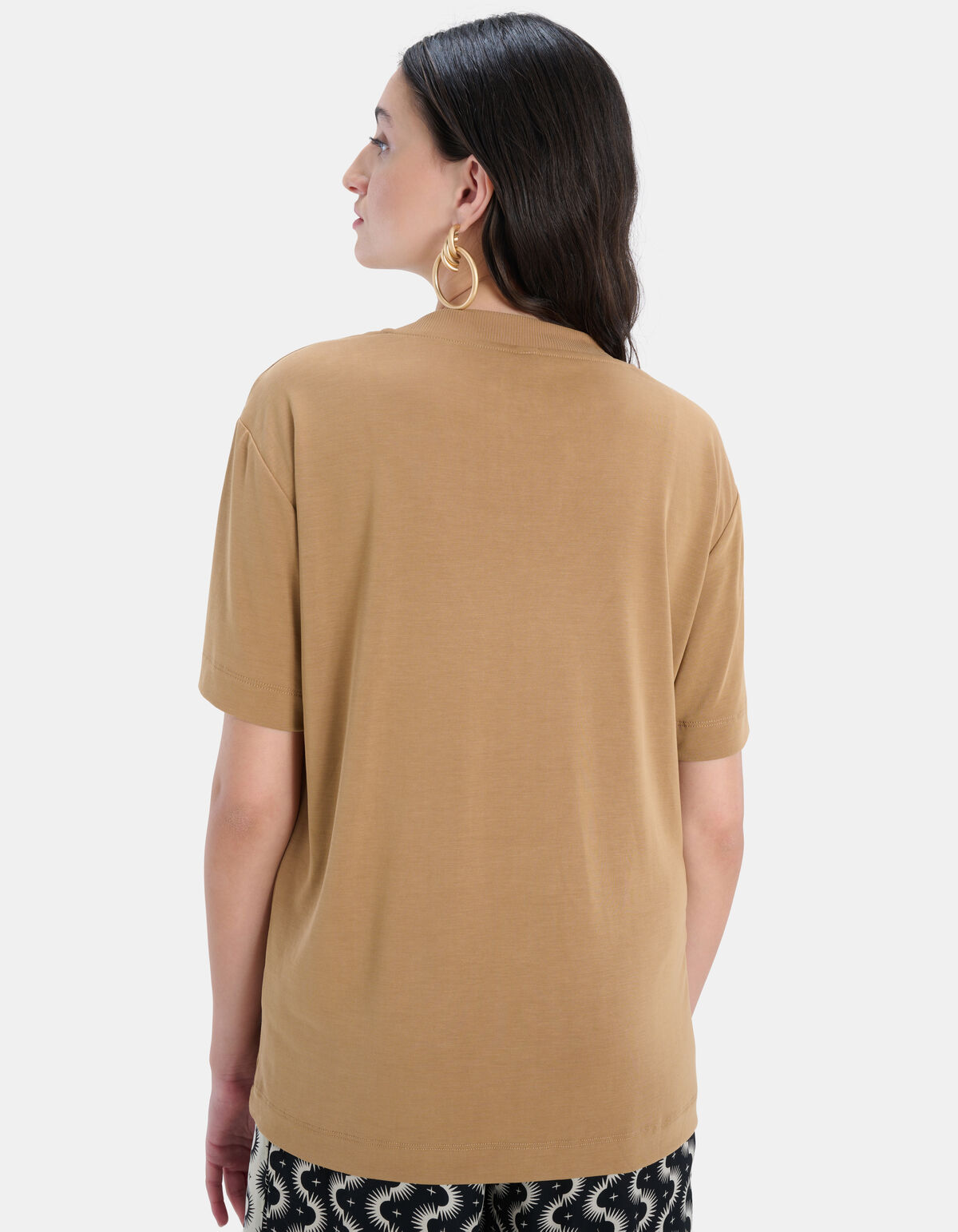 Cupid V Neck T-Shirt EKSEPT