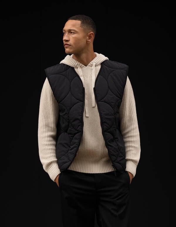 Quilted Spark Logo Bodywarmer Schwarz SHOEBY MEN