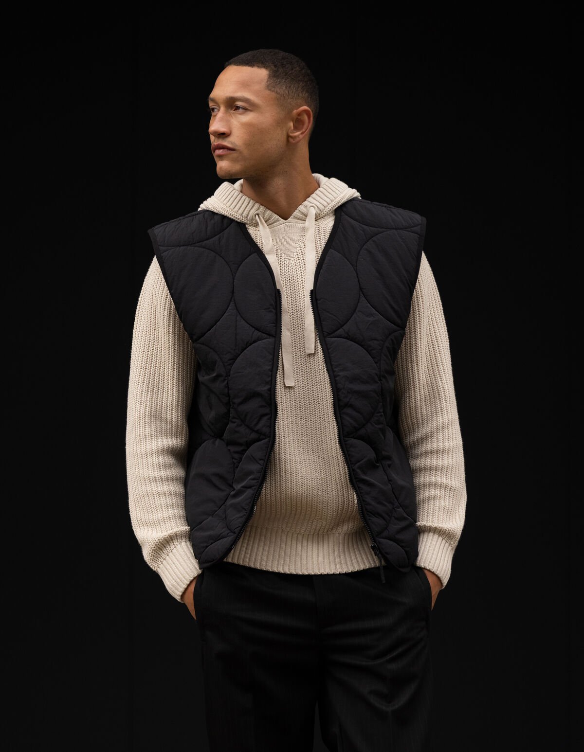 Quilted Spark Logo Bodywarmer Schwarz SHOEBY MEN