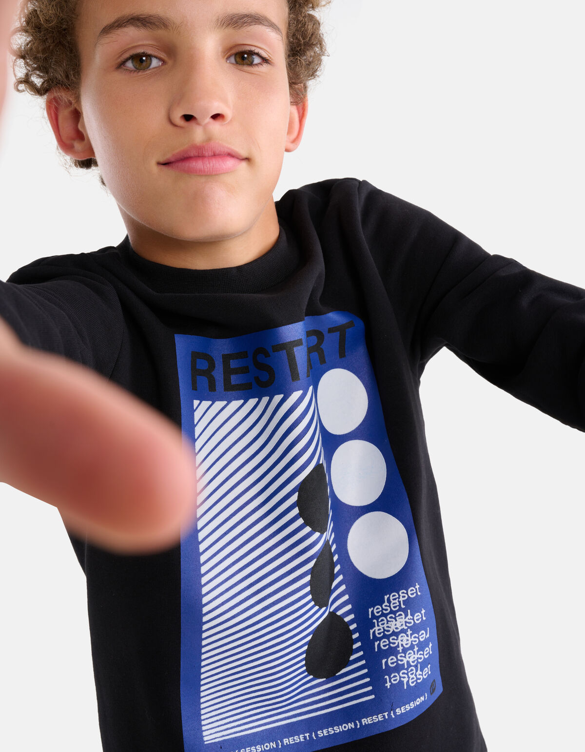 Grafik Retro Pullover Schwarz SHOEBY BOYS