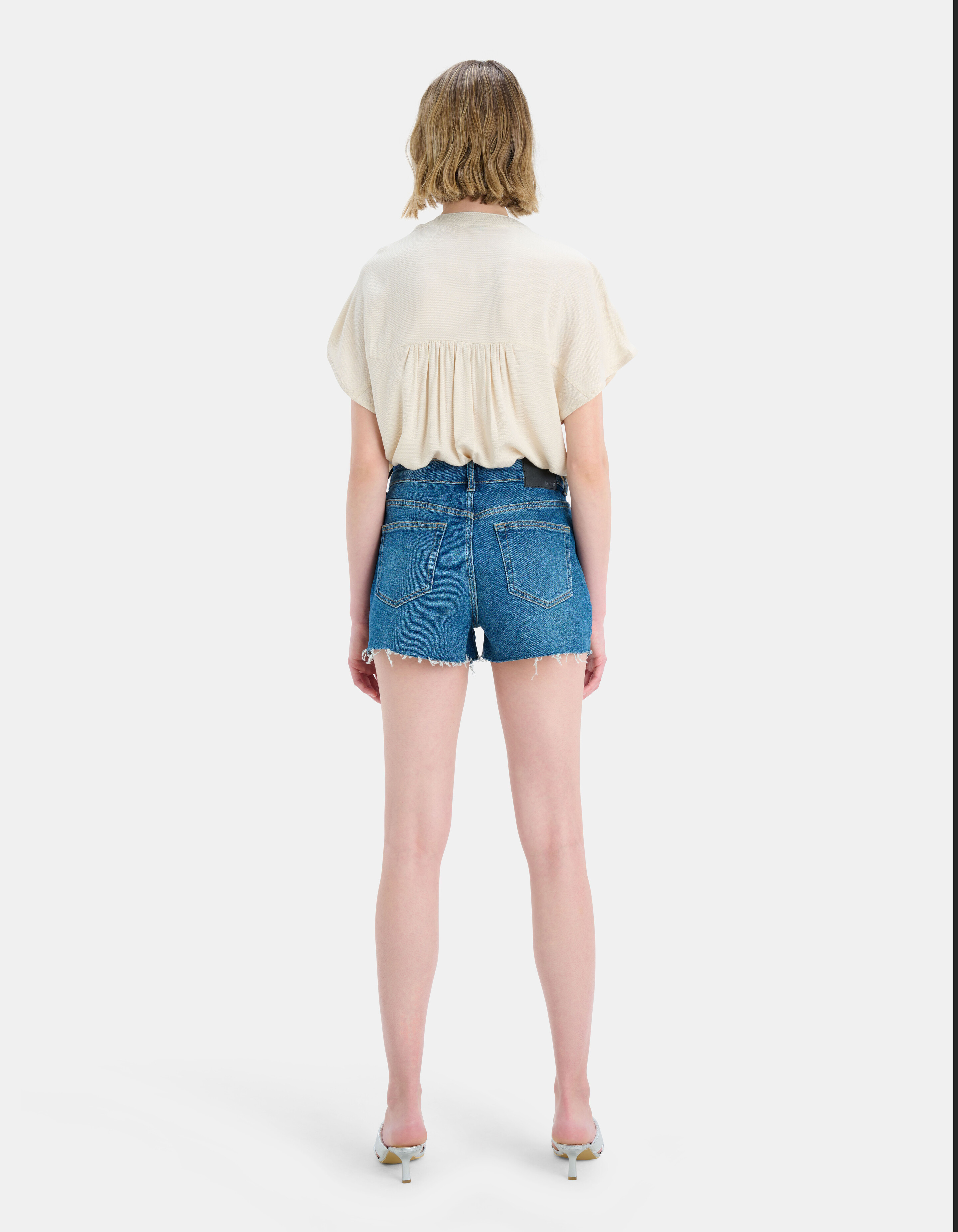Stella Shorts EKSEPT