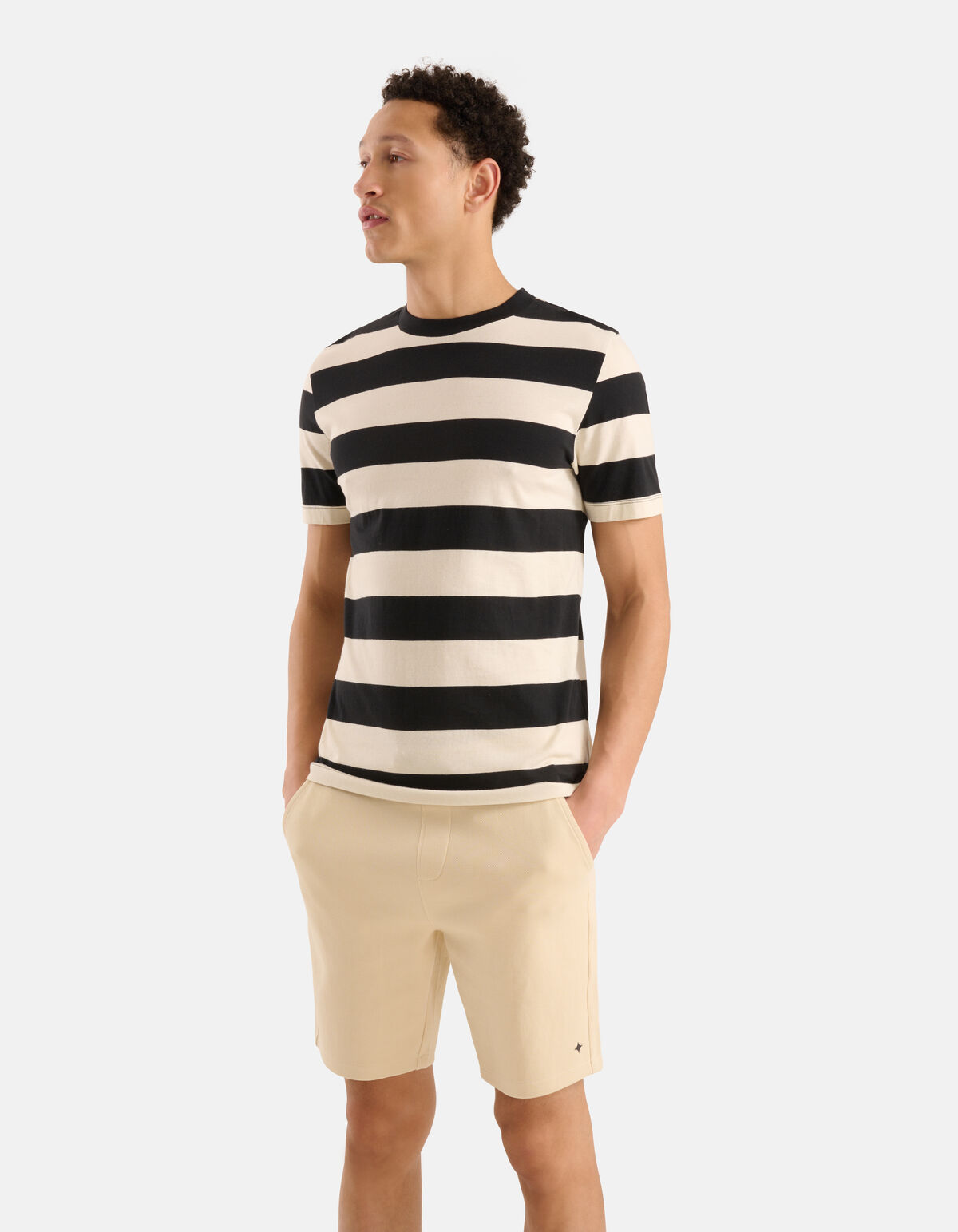 Gestreiftes T-shirt Schwarz SHOEBY MEN