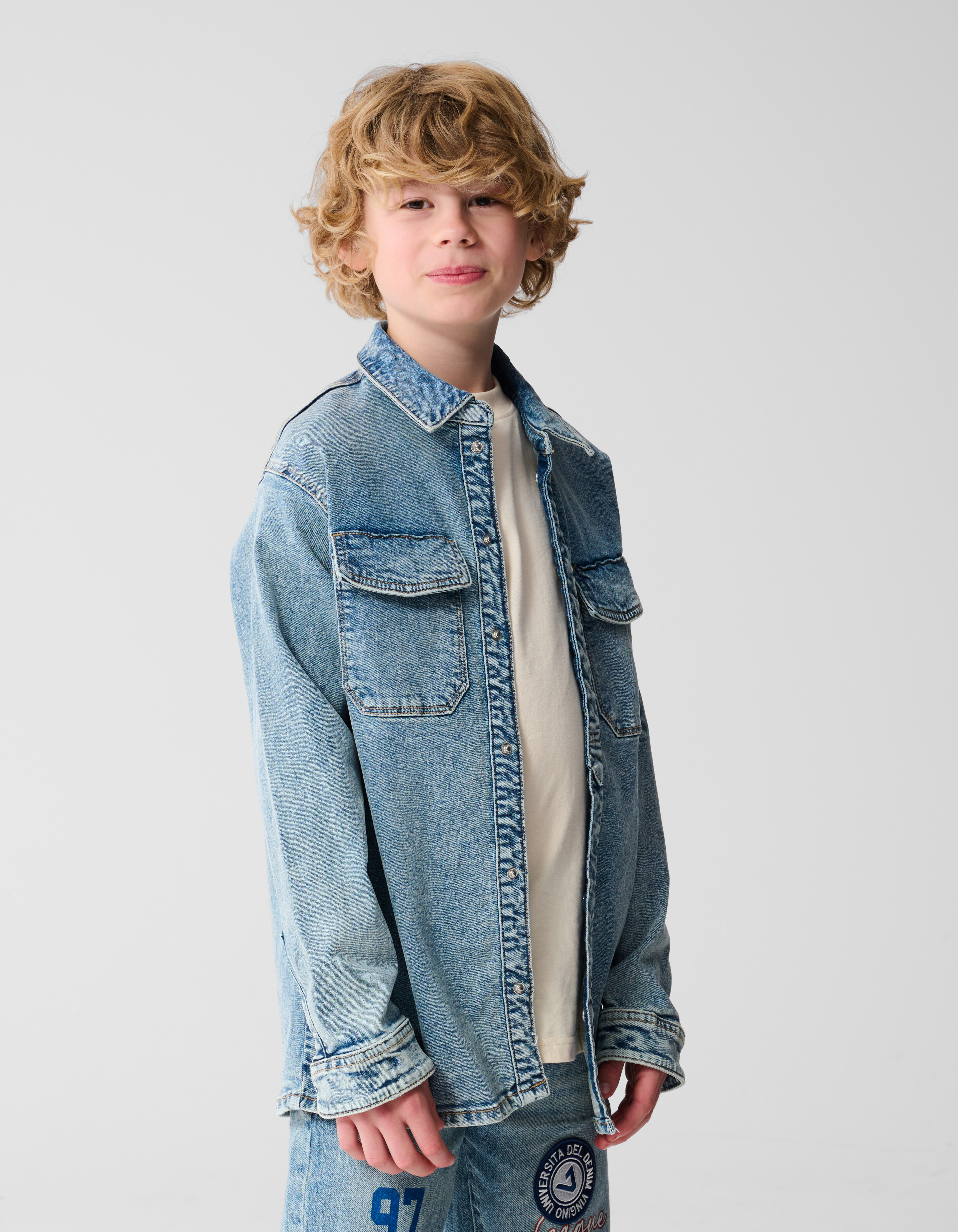 Denim-Overshirt Hellblau von Vingino SHOEBY BOYS
