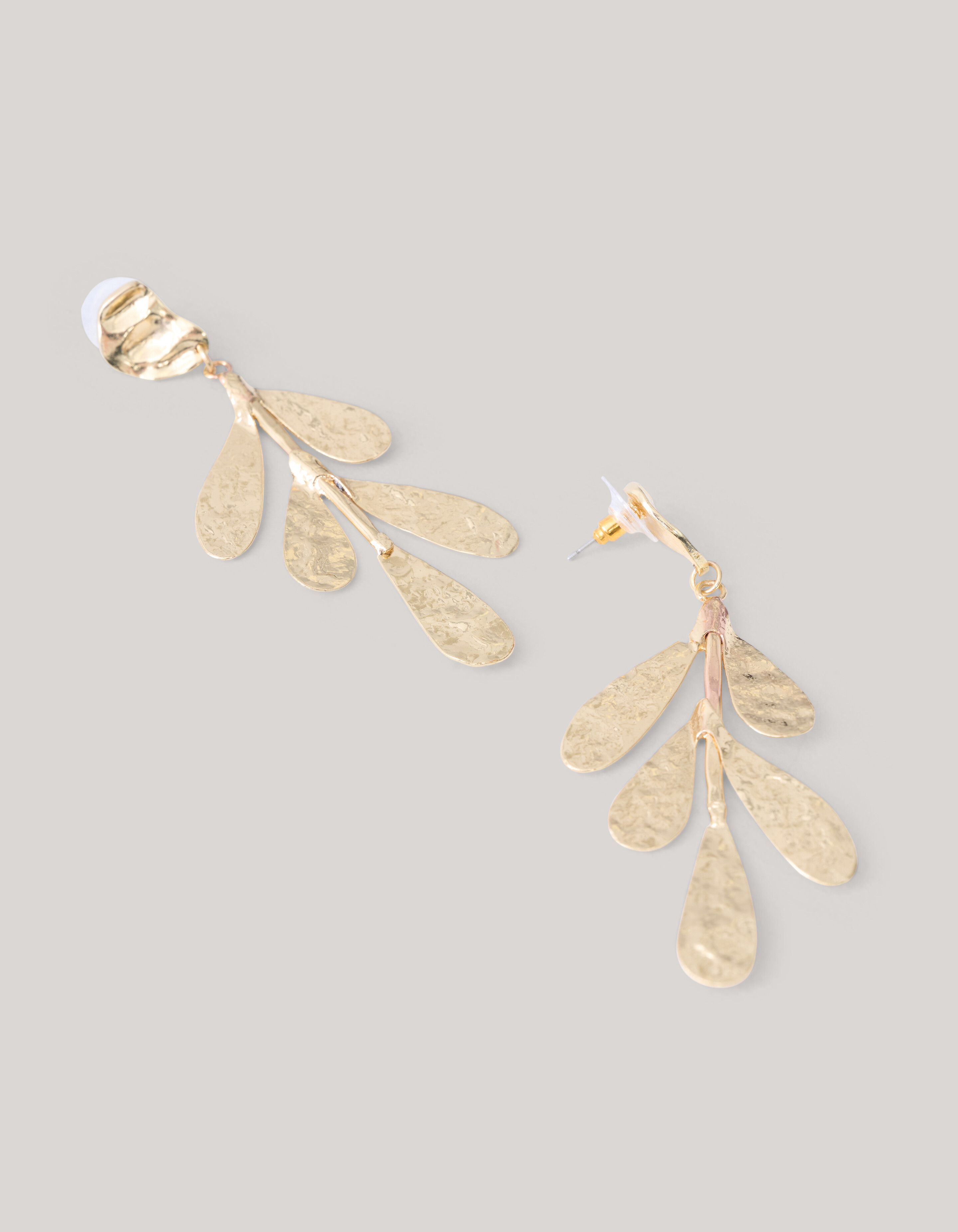 Blatt-Ohrringe Gold SHOEBY ACCESSOIRES