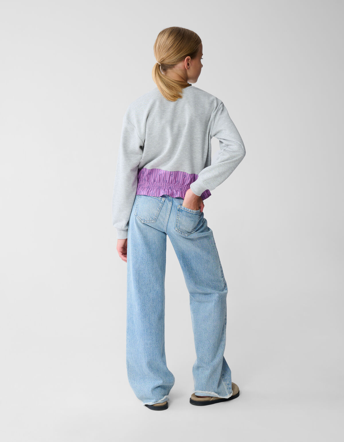 Smiley Nadelstreifen-Pullover Grau SHOEBY GIRLS