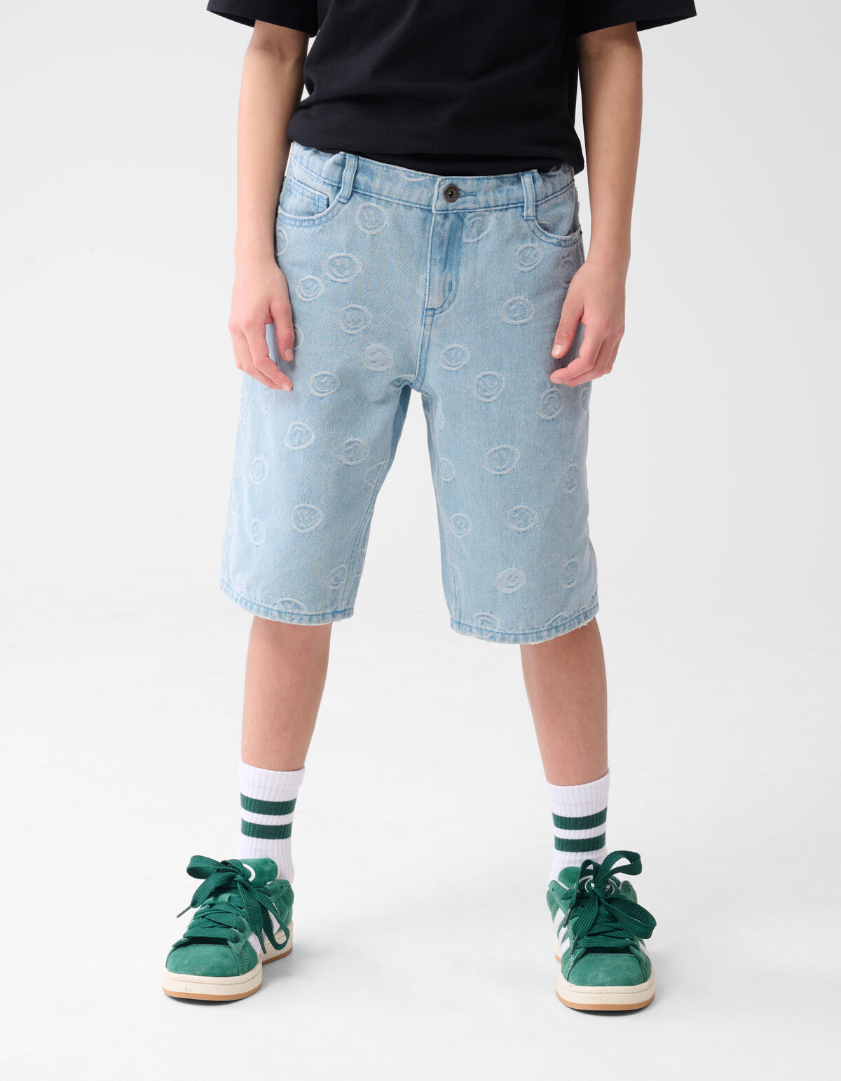 Denim Smiley Short gebleicht SHOEBY BOYS
