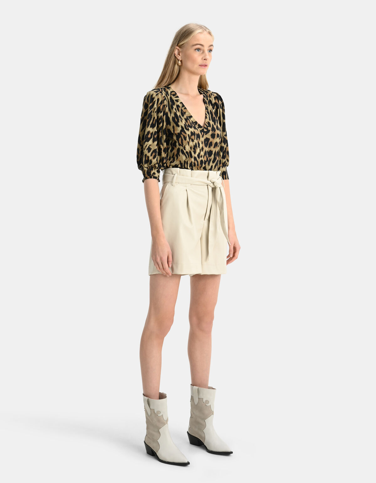 Vegane Leder Paperbag Shorts EKSEPT
