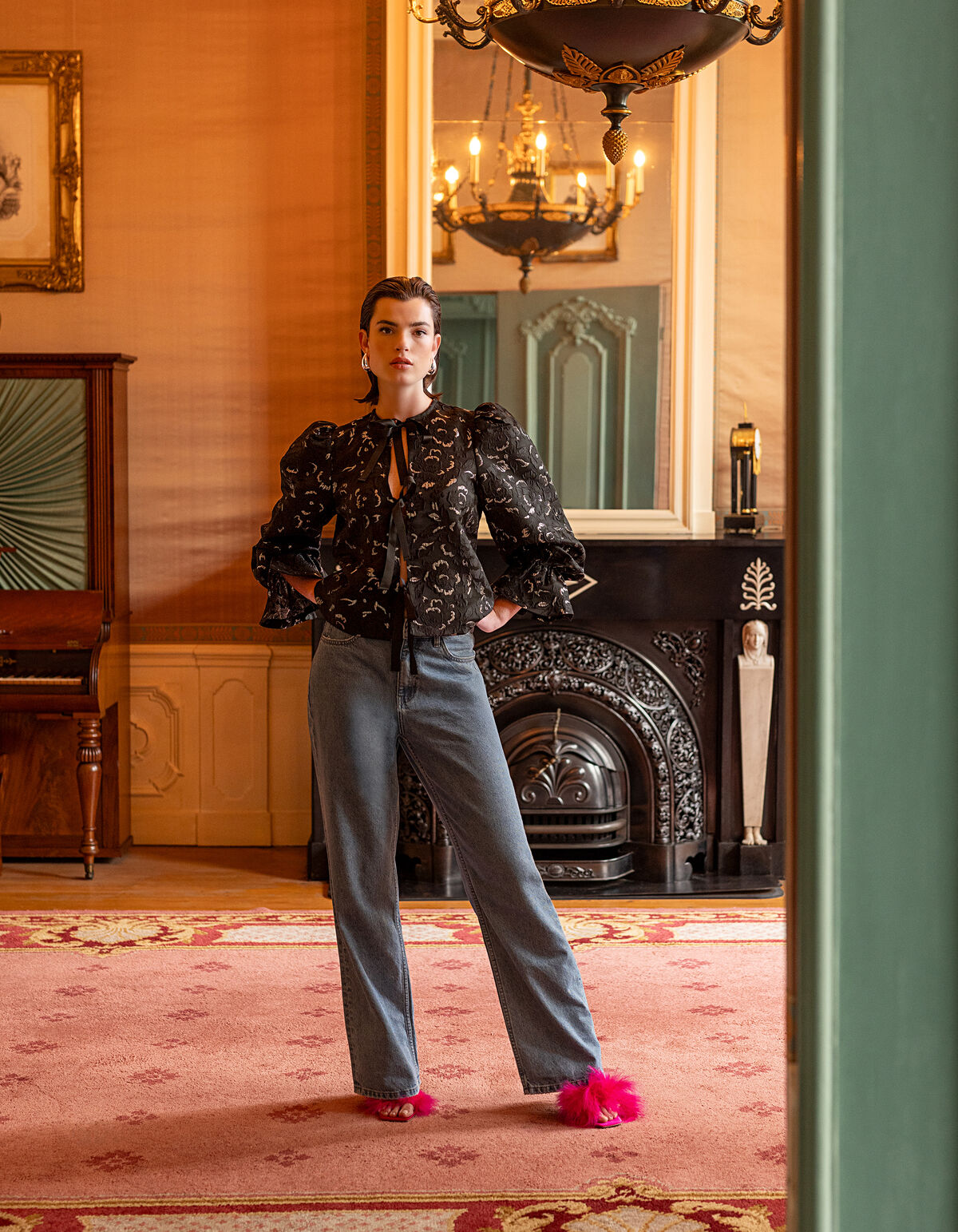 Jacquard Schleifen Top Schwarz SHOEBY WOMEN