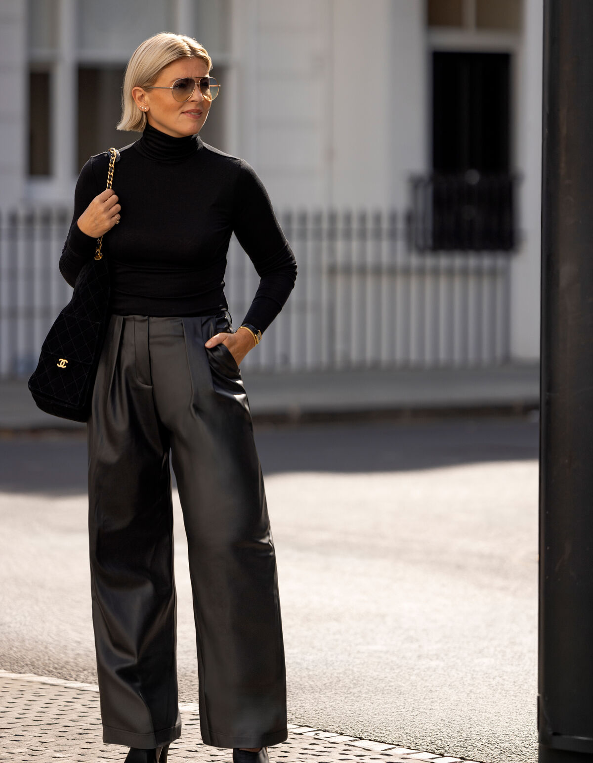 Vegane Leder Barrel-Fit-Hose Schwarz By Lonneke SHOEBY WOMEN