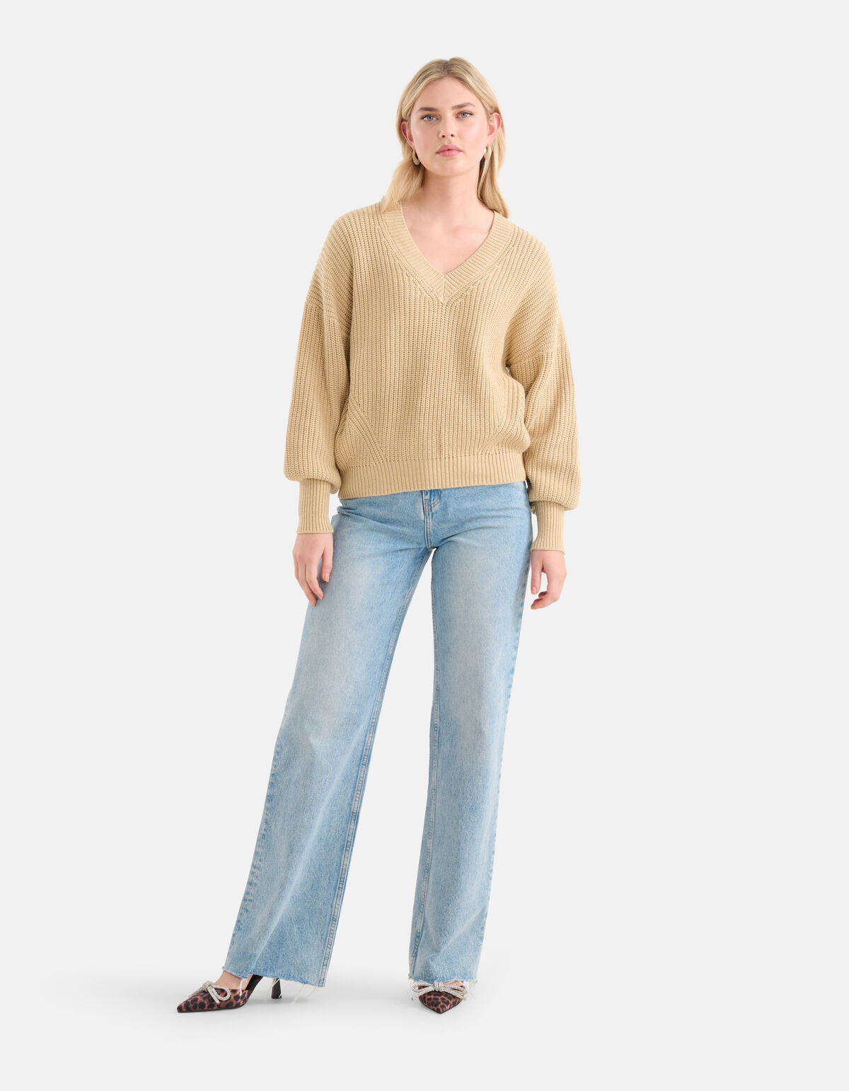 Pullover mit V-Ausschnitt Beige SHOEBY WOMEN