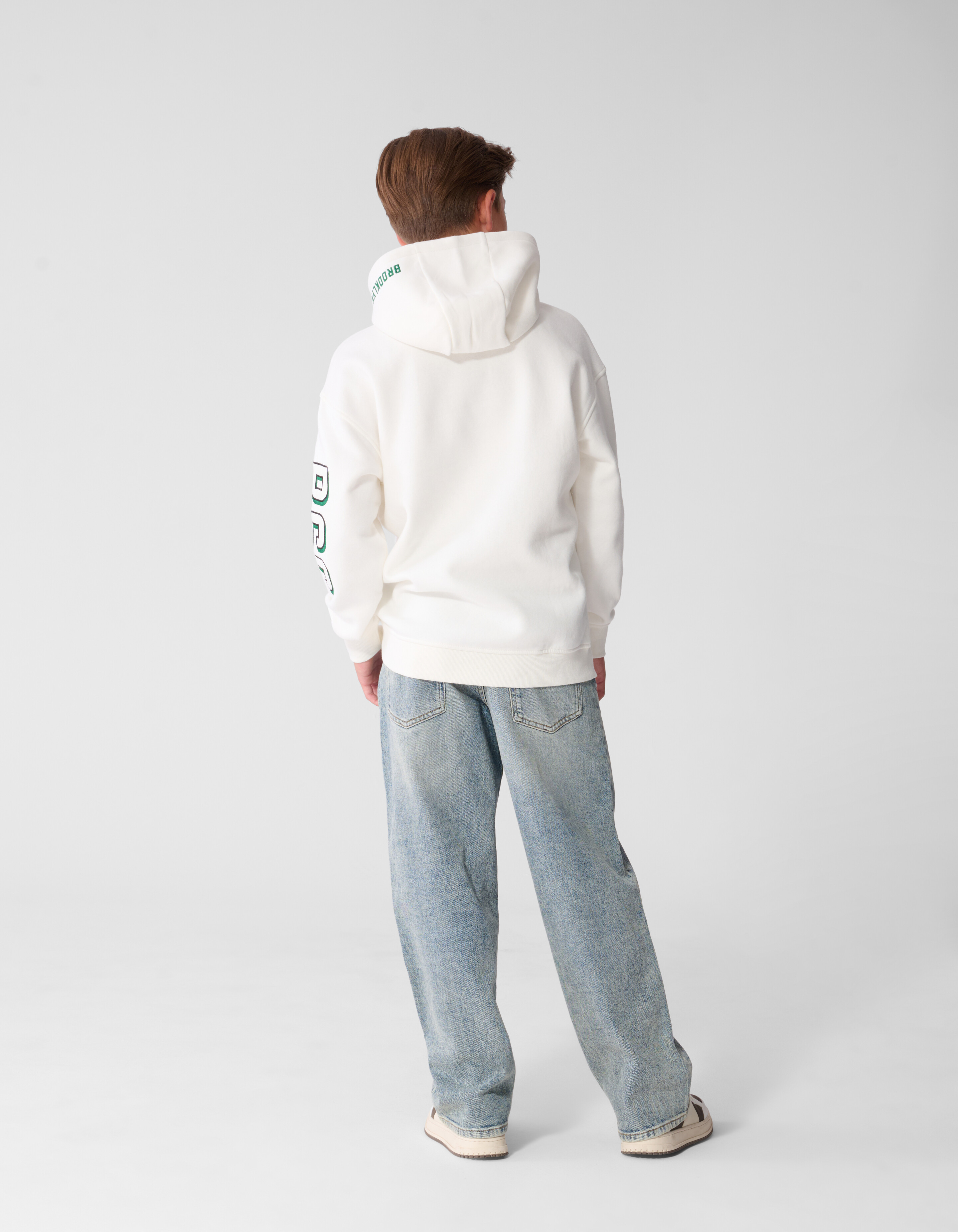 Jeans in Ultra-Baggy-Passform Blau SHOEBY BOYS